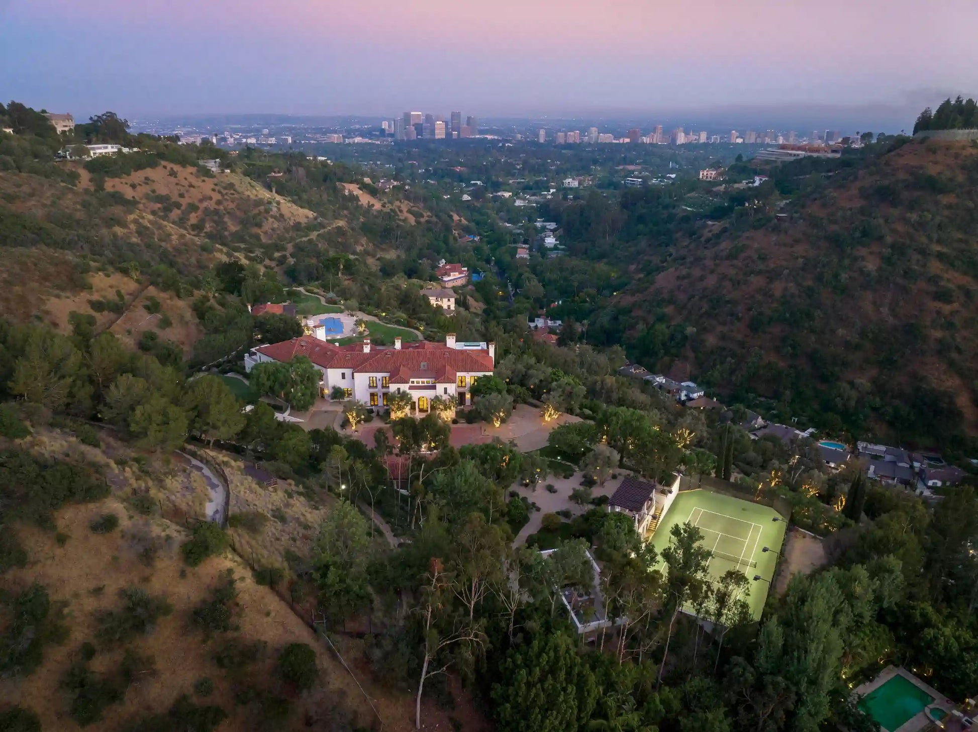 Kip Estate - Luxury Villa for Rent | LA - 2025✨ Vidi Vici Rental