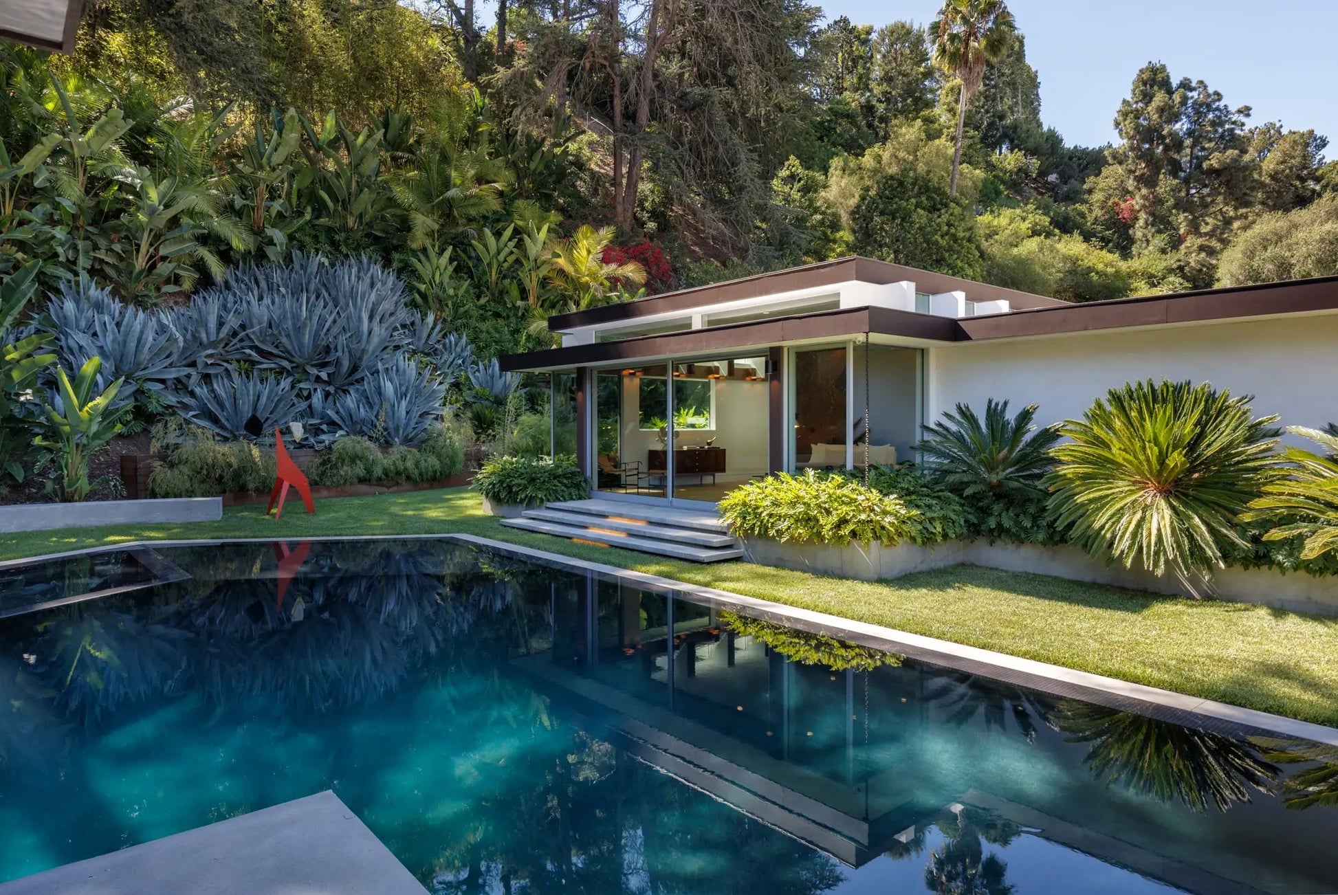 Loma Vista Modern - Luxury Villa for Rent | LA - 2025✨ Vidi Vici Rental