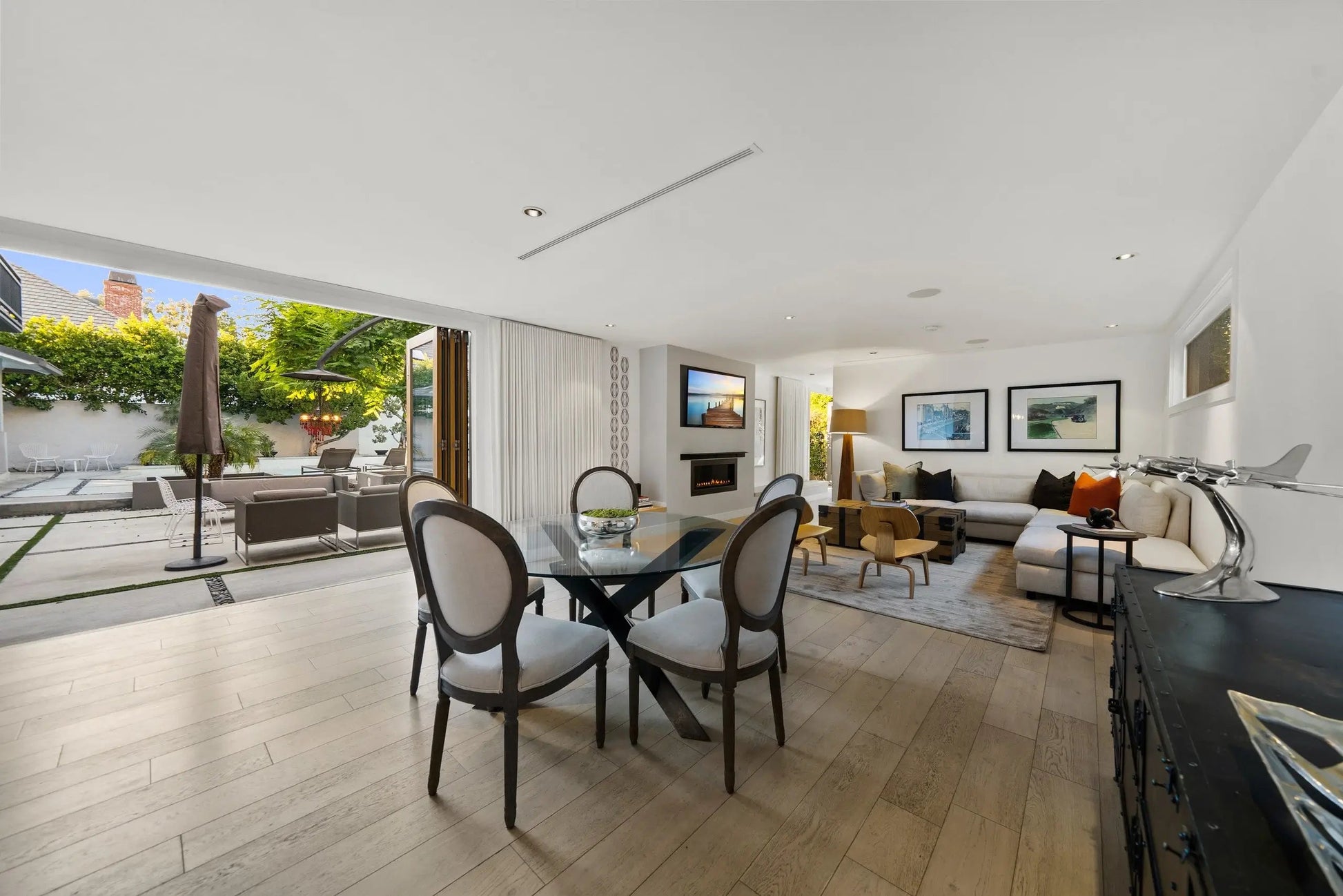 Mayberry Modern - Luxury Villa for Rent | LA - 2025✨ milliondollarluxe