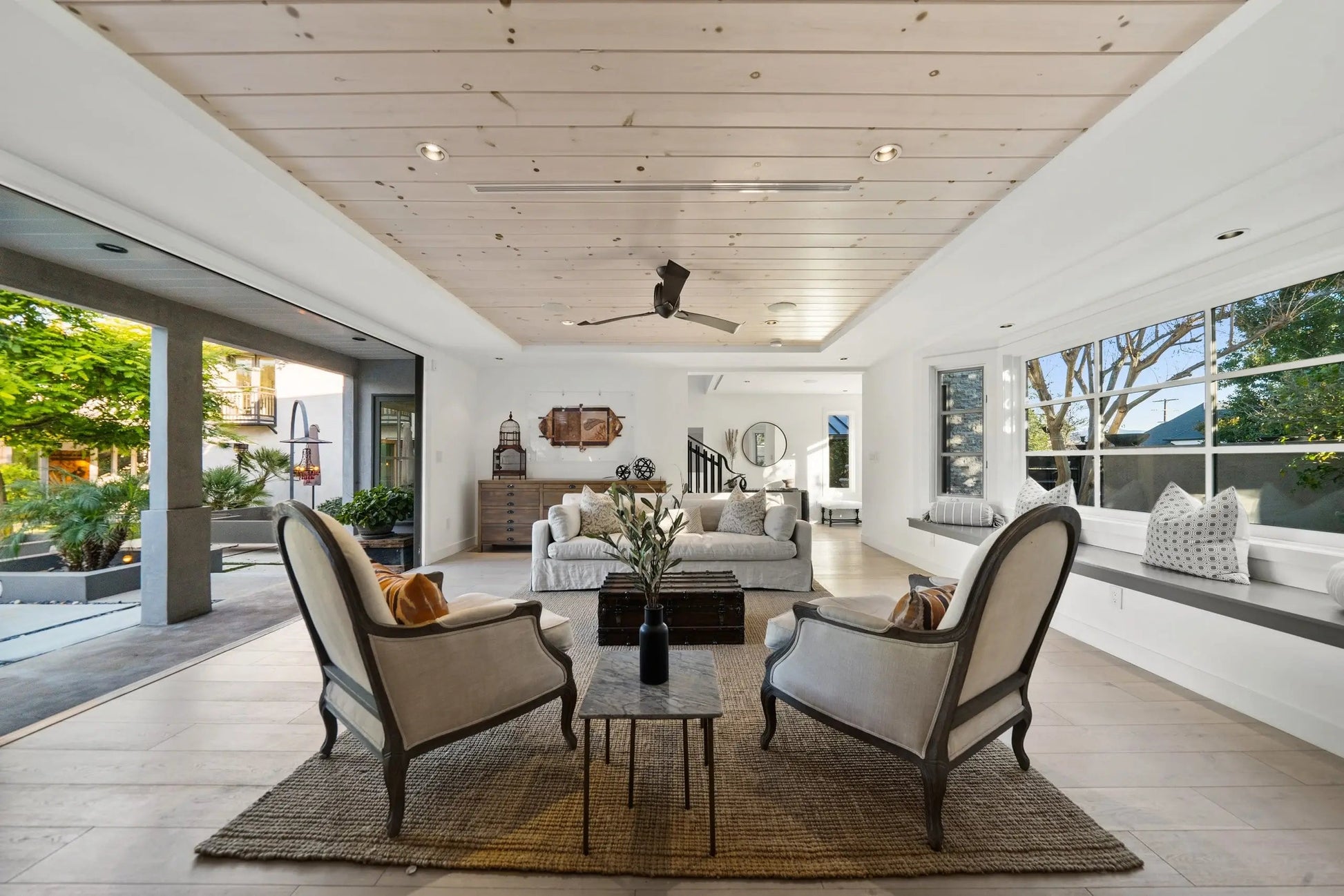 Mayberry Modern - Luxury Villa for Rent | LA - 2025✨ milliondollarluxe