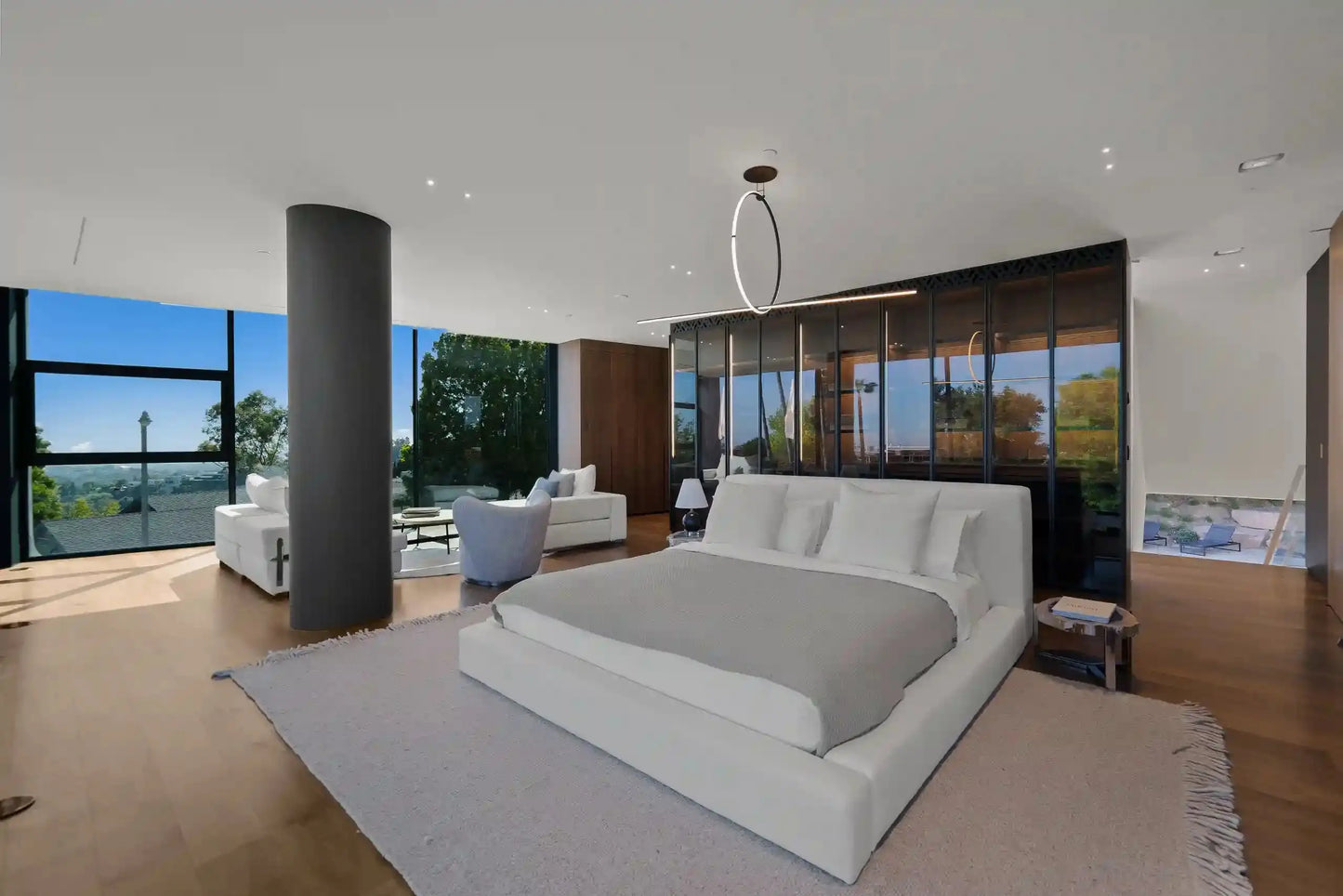 Roberto Lane - Luxury Villa for Rent | LA - 2025✨ Vidi Vici Rental