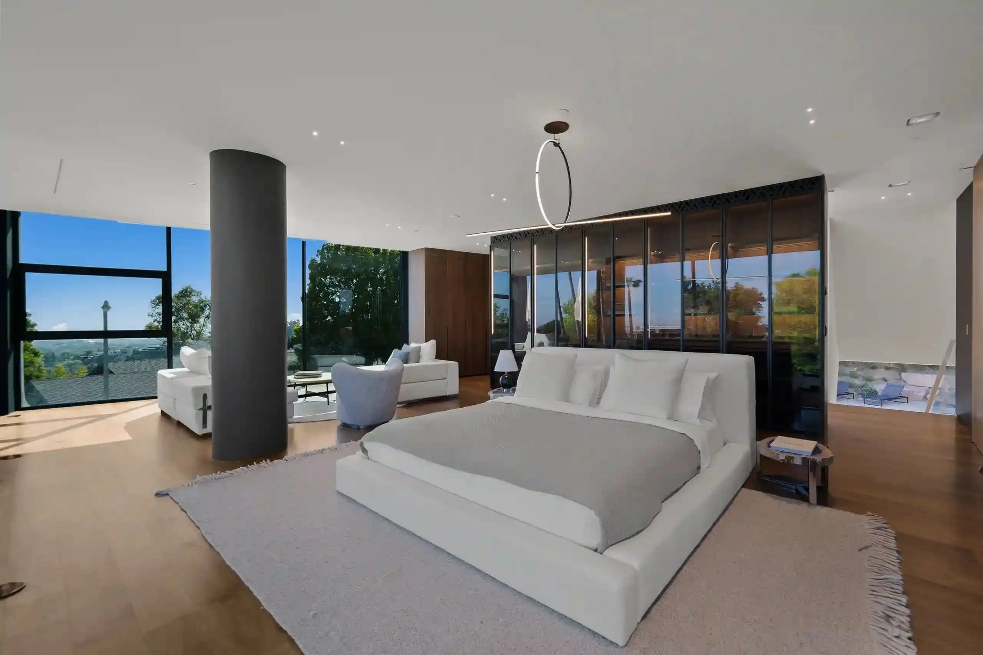 Roberto Lane - Luxury Villa for Rent | LA - 2025✨ Vidi Vici Rental