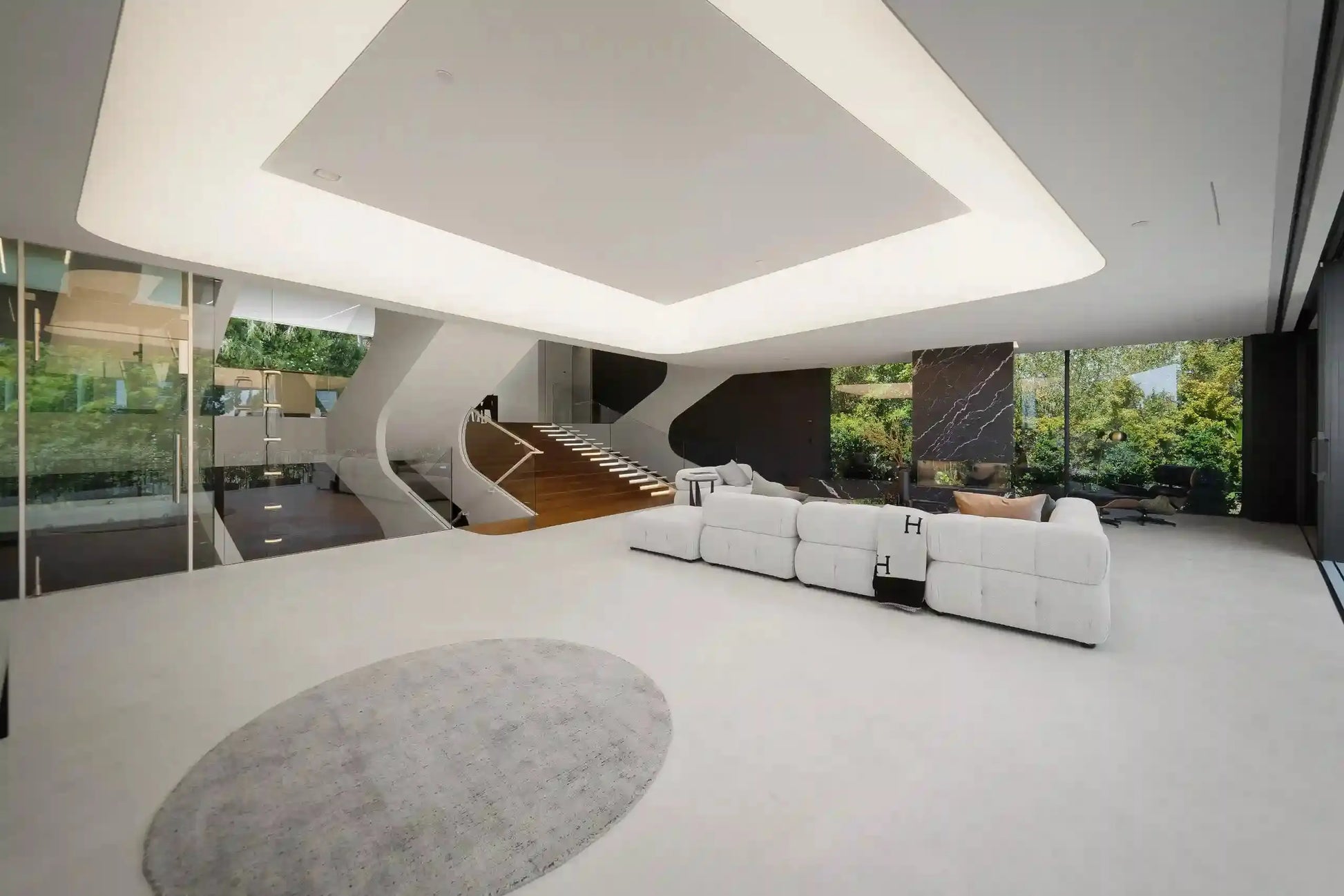 Roberto Lane - Luxury Villa for Rent | LA - 2025✨ Vidi Vici Rental