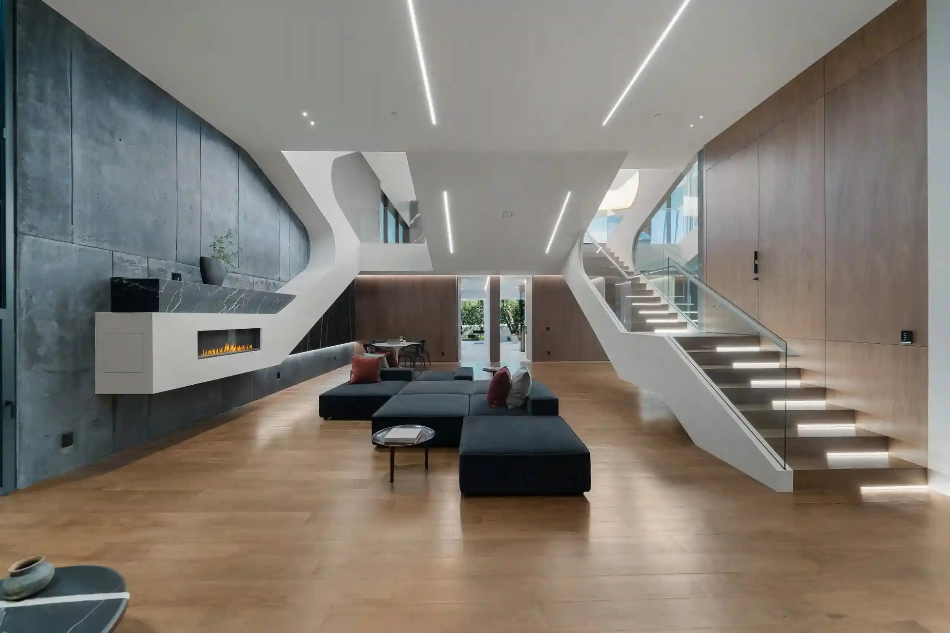 Roberto Lane - Luxury Villa for Rent | LA - 2025✨ Vidi Vici Rental
