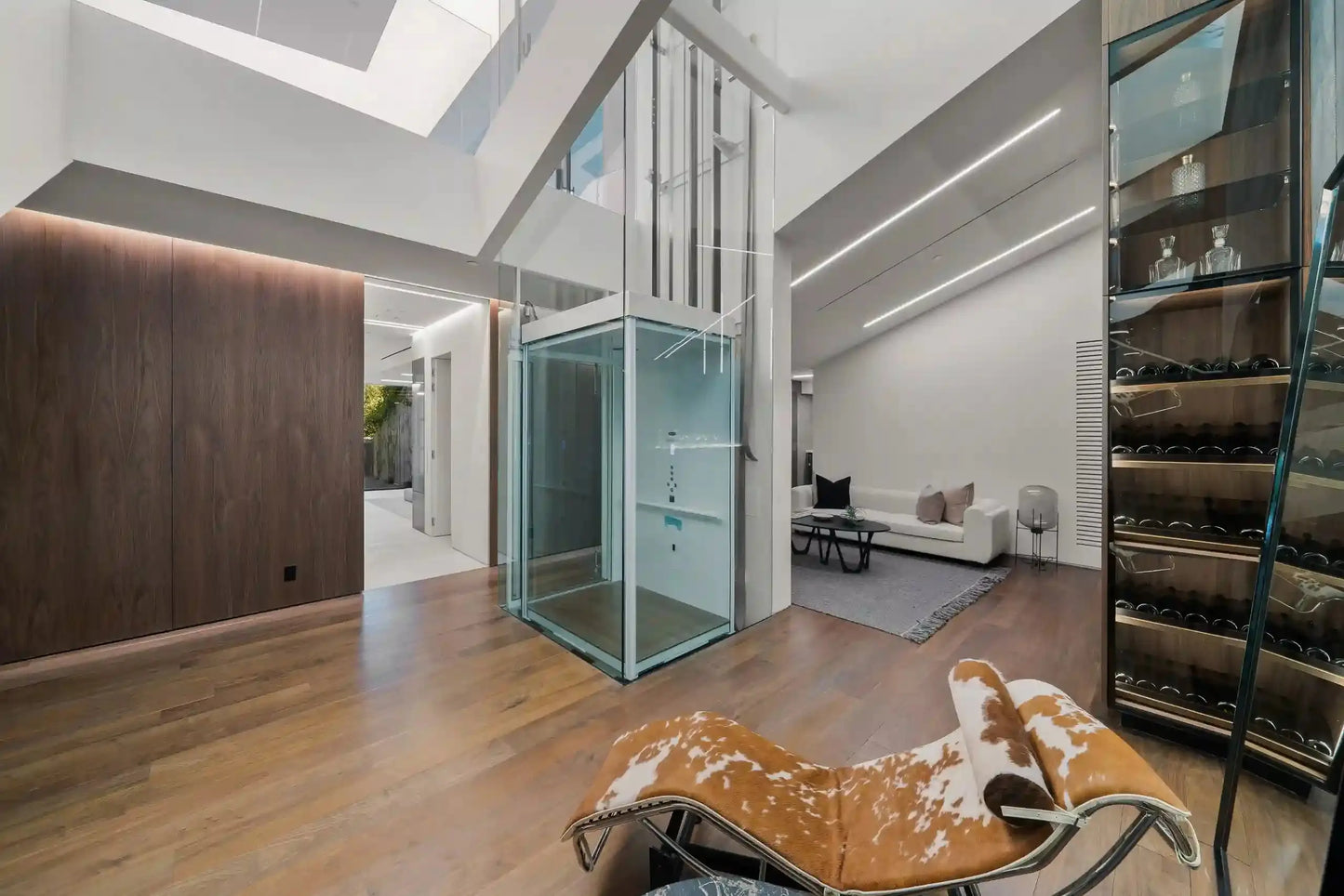 Roberto Lane - Luxury Villa for Rent | LA - 2025✨ Vidi Vici Rental