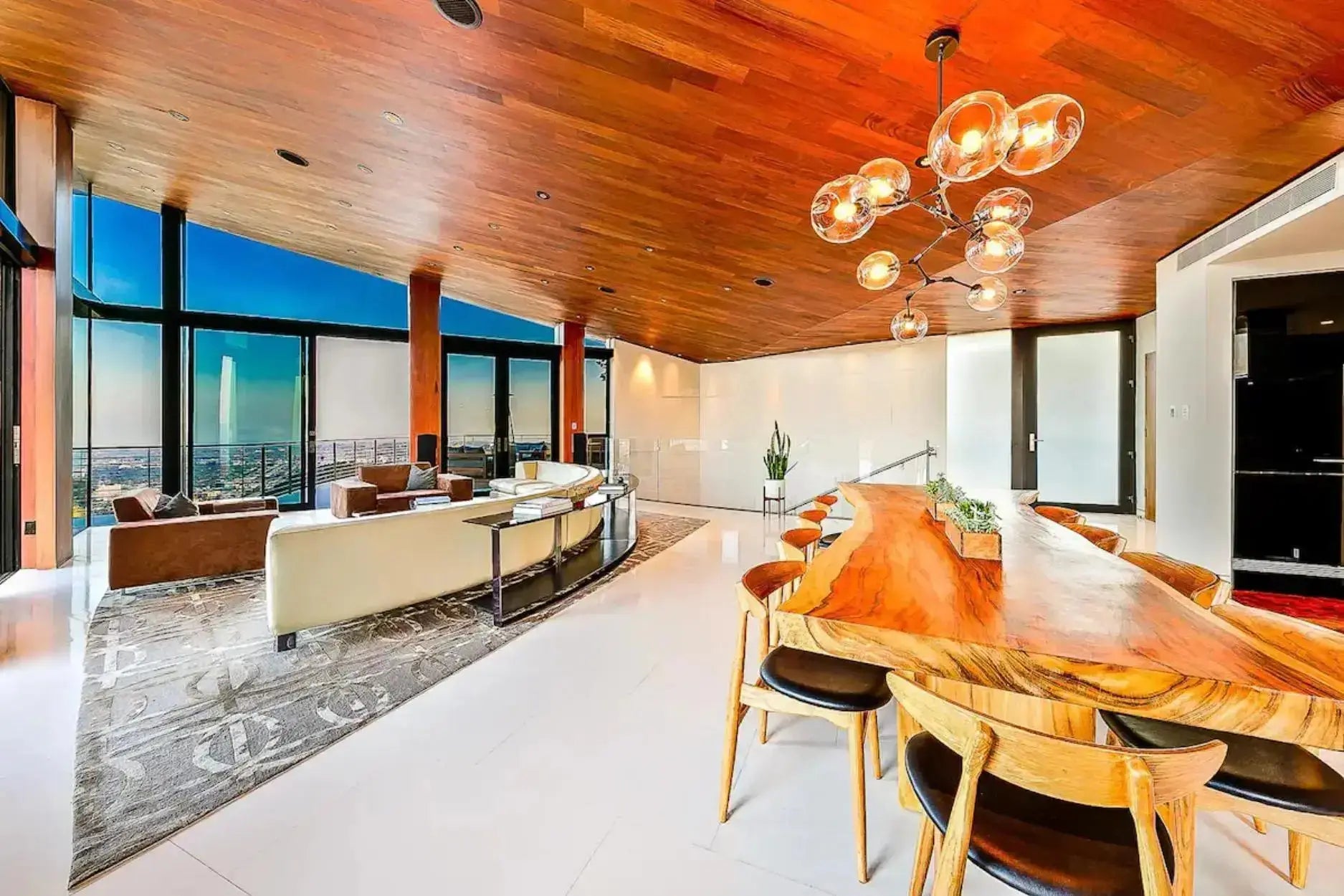 Rouge Elite - Luxury Villa for Rent | LA - 2025✨ Vidi Vici Rental