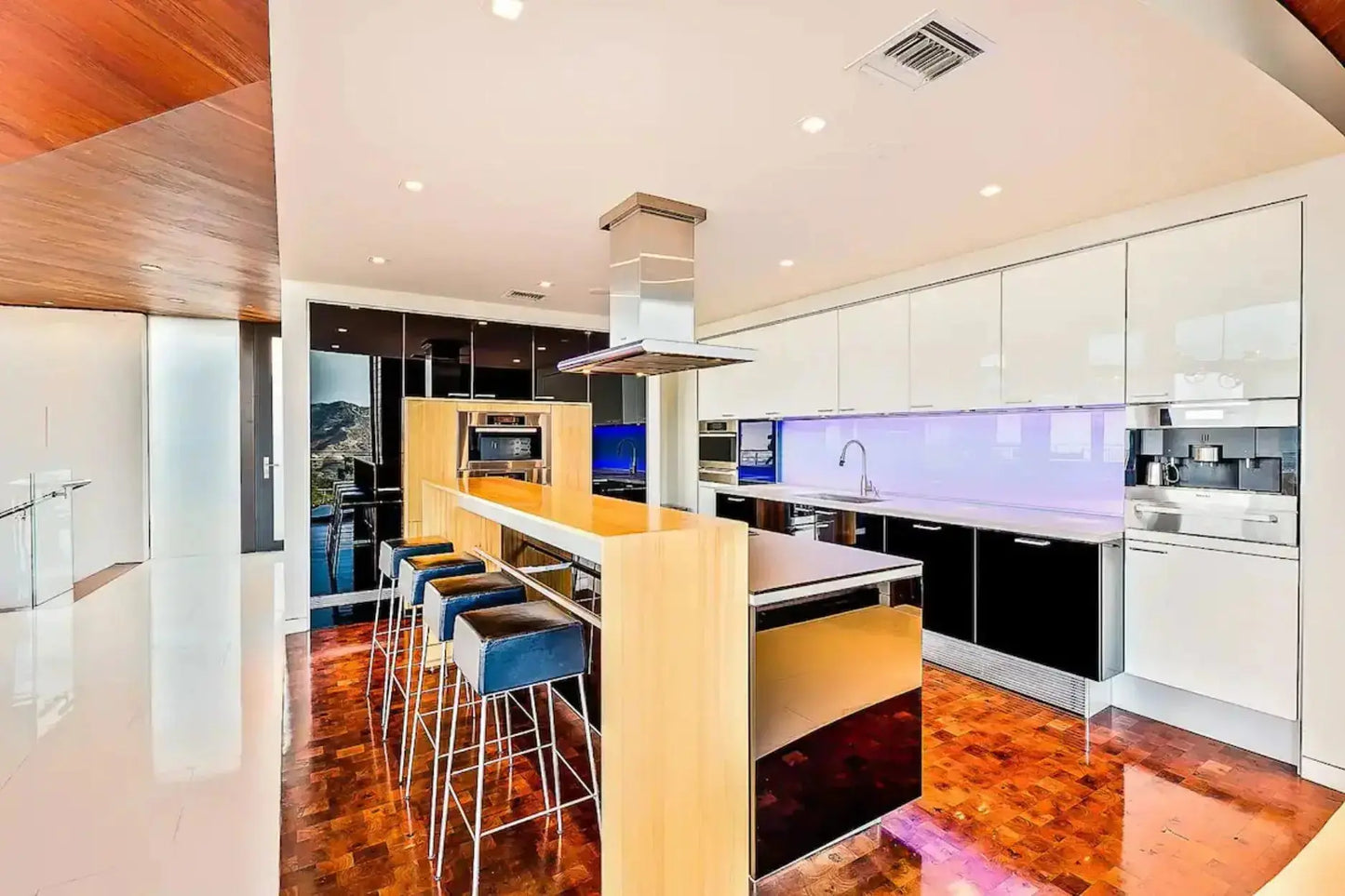 Rouge Elite - Luxury Villa for Rent | LA - 2025✨ Vidi Vici Rental