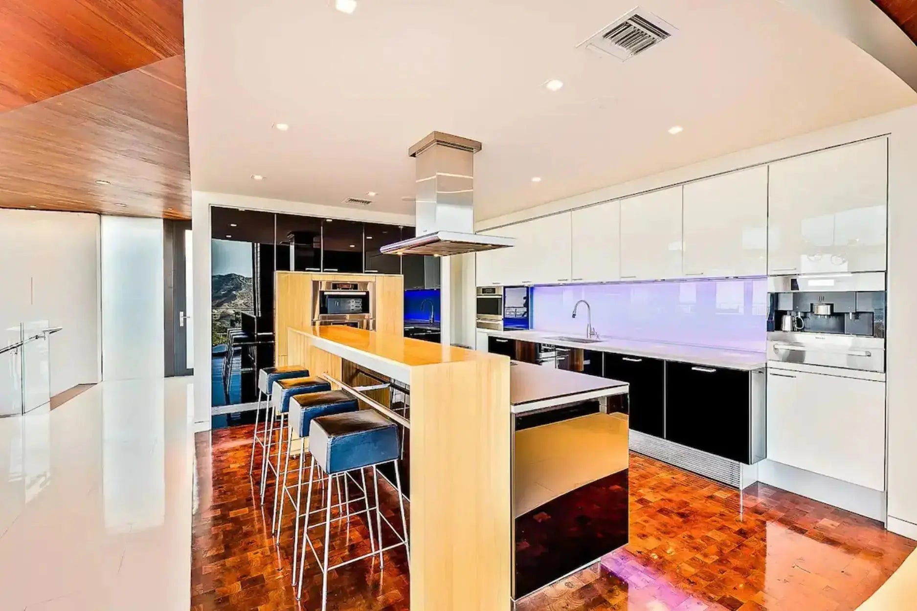 Rouge Elite - Luxury Villa for Rent | LA - 2025✨ Vidi Vici Rental