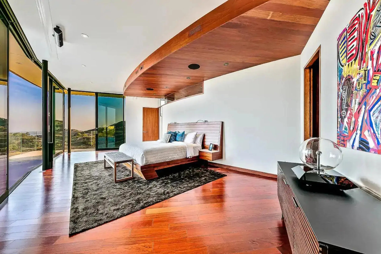 Rouge Elite - Luxury Villa for Rent | LA - 2025✨ Vidi Vici Rental