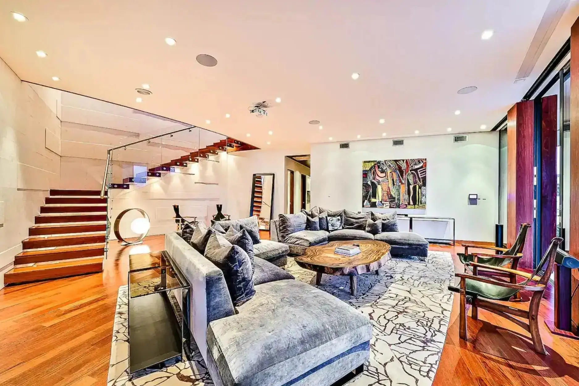 Rouge Elite - Luxury Villa for Rent | LA - 2025✨ Vidi Vici Rental