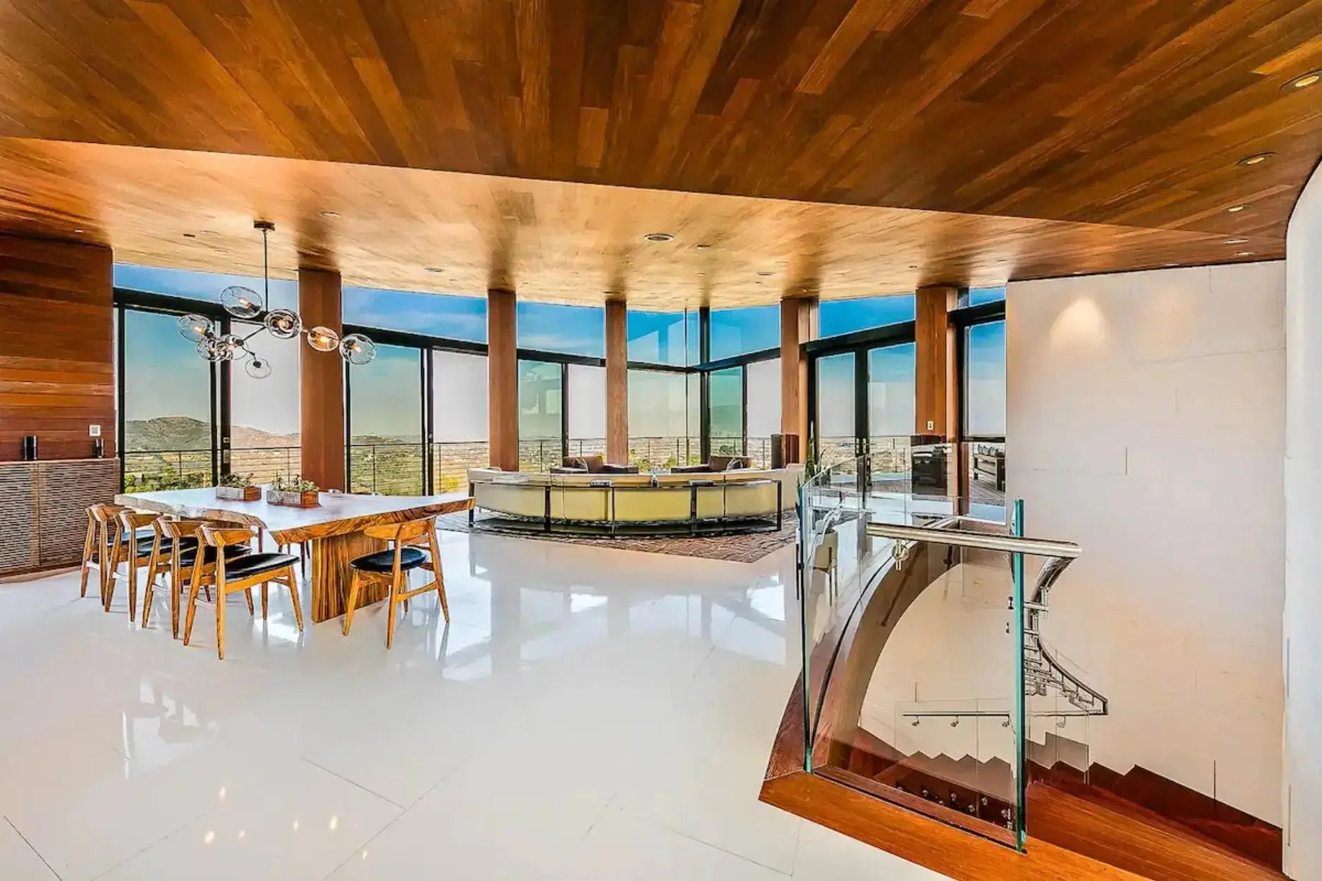 Rouge Elite - Luxury Villa for Rent | LA - 2025✨ Vidi Vici Rental