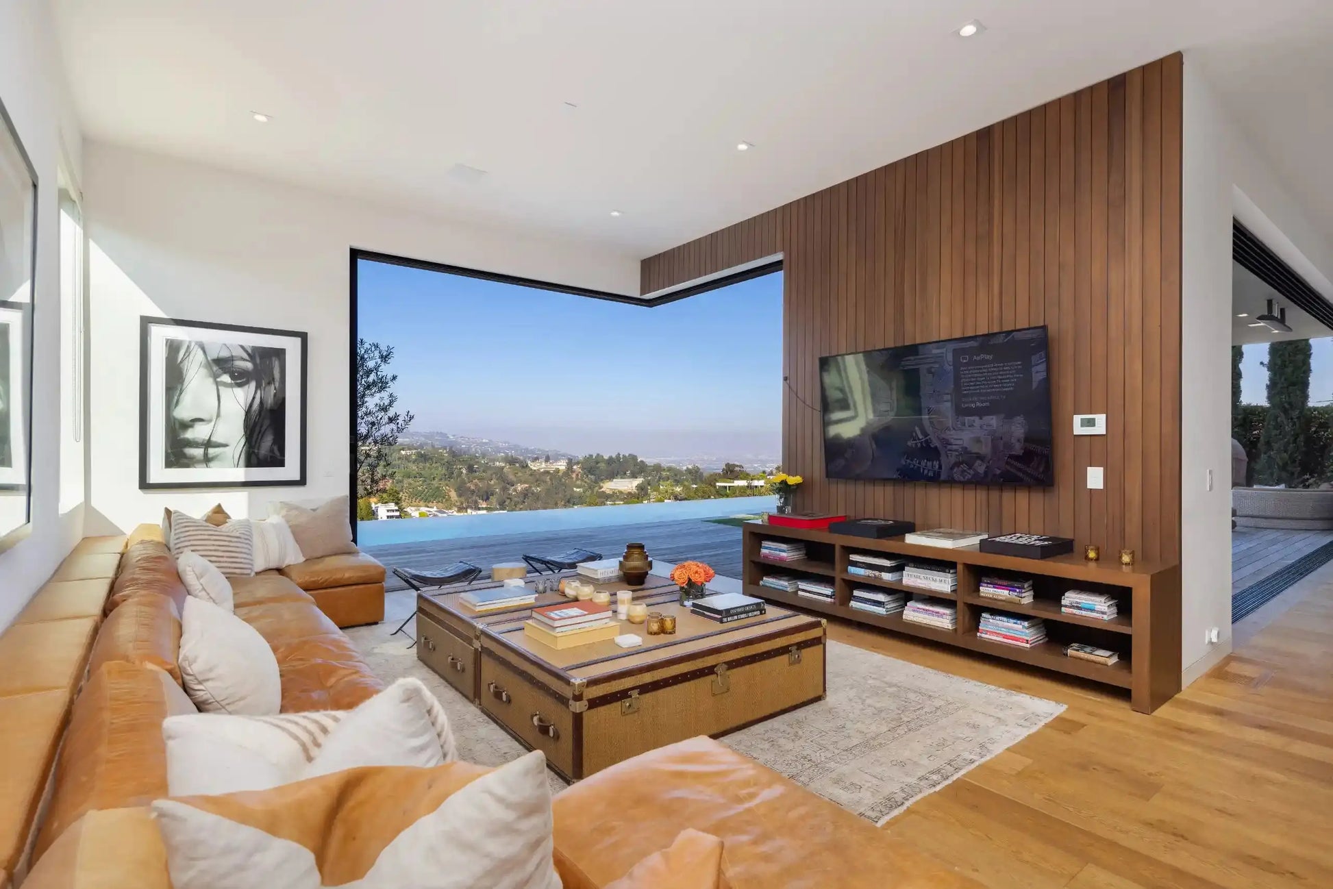 Somera Modern - Luxury Villa for Rent | LA - 2025✨ Vidi Vici Rental