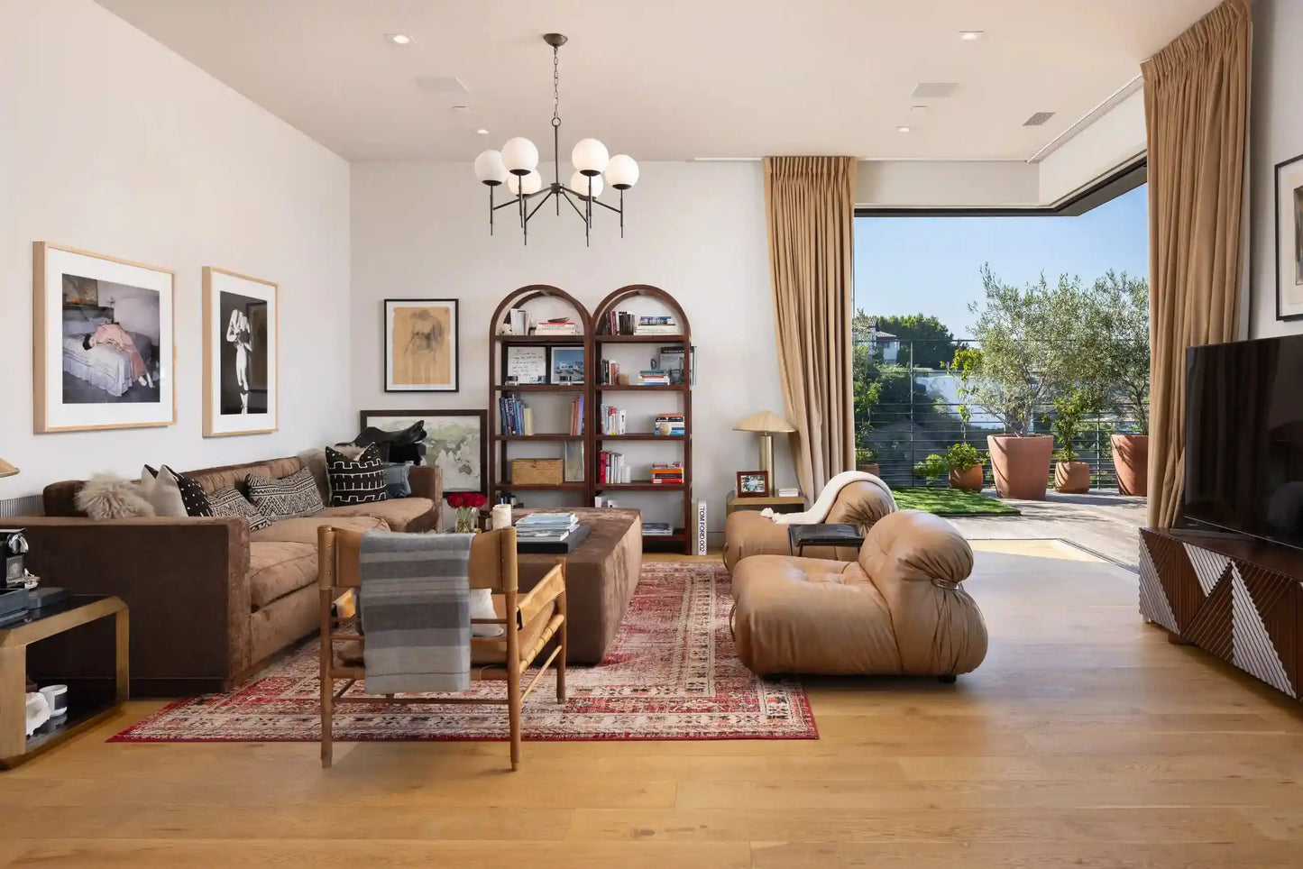 Somera Modern - Luxury Villa for Rent | LA - 2025✨ Vidi Vici Rental