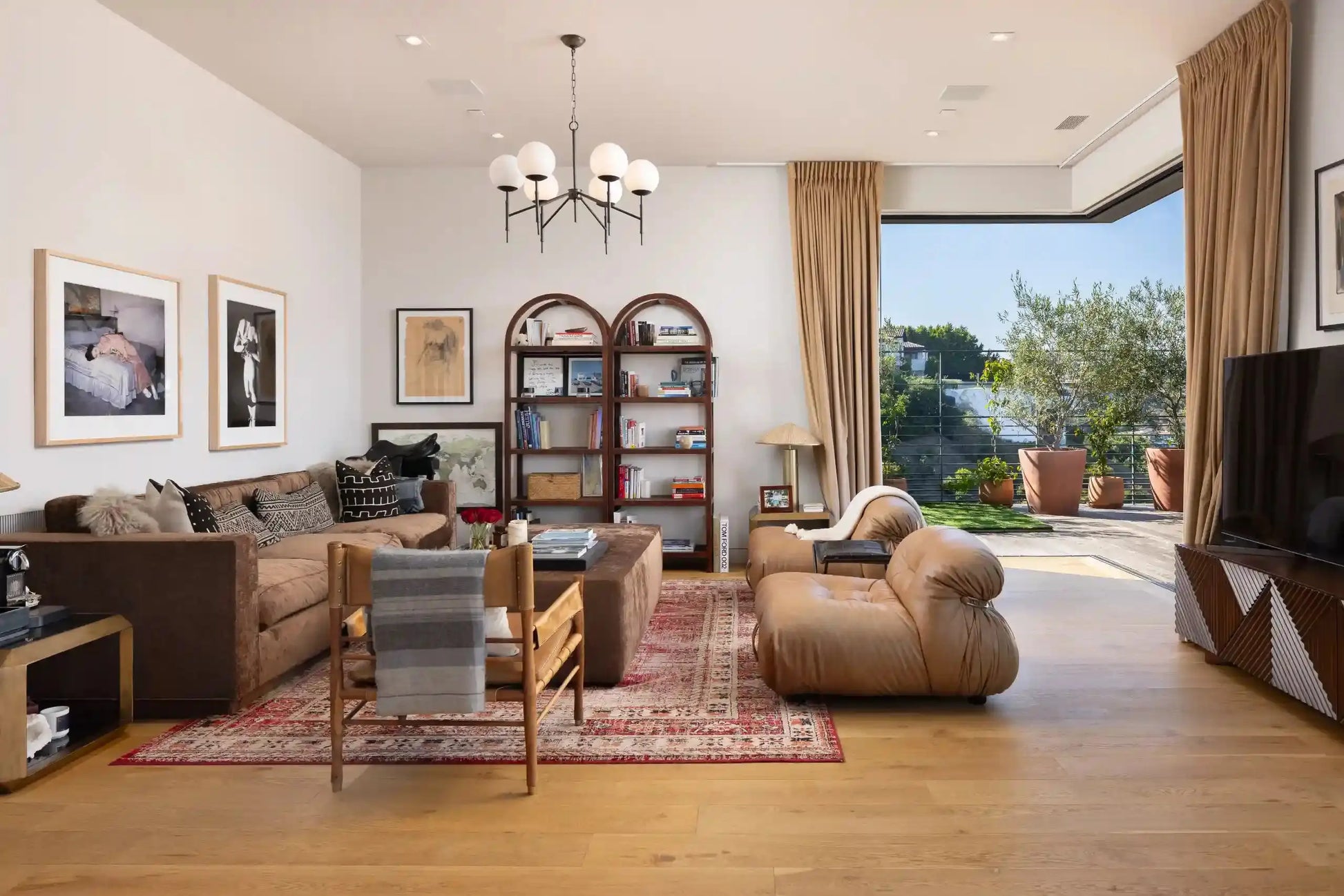 Somera Modern - Luxury Villa for Rent | LA - 2025✨ Vidi Vici Rental