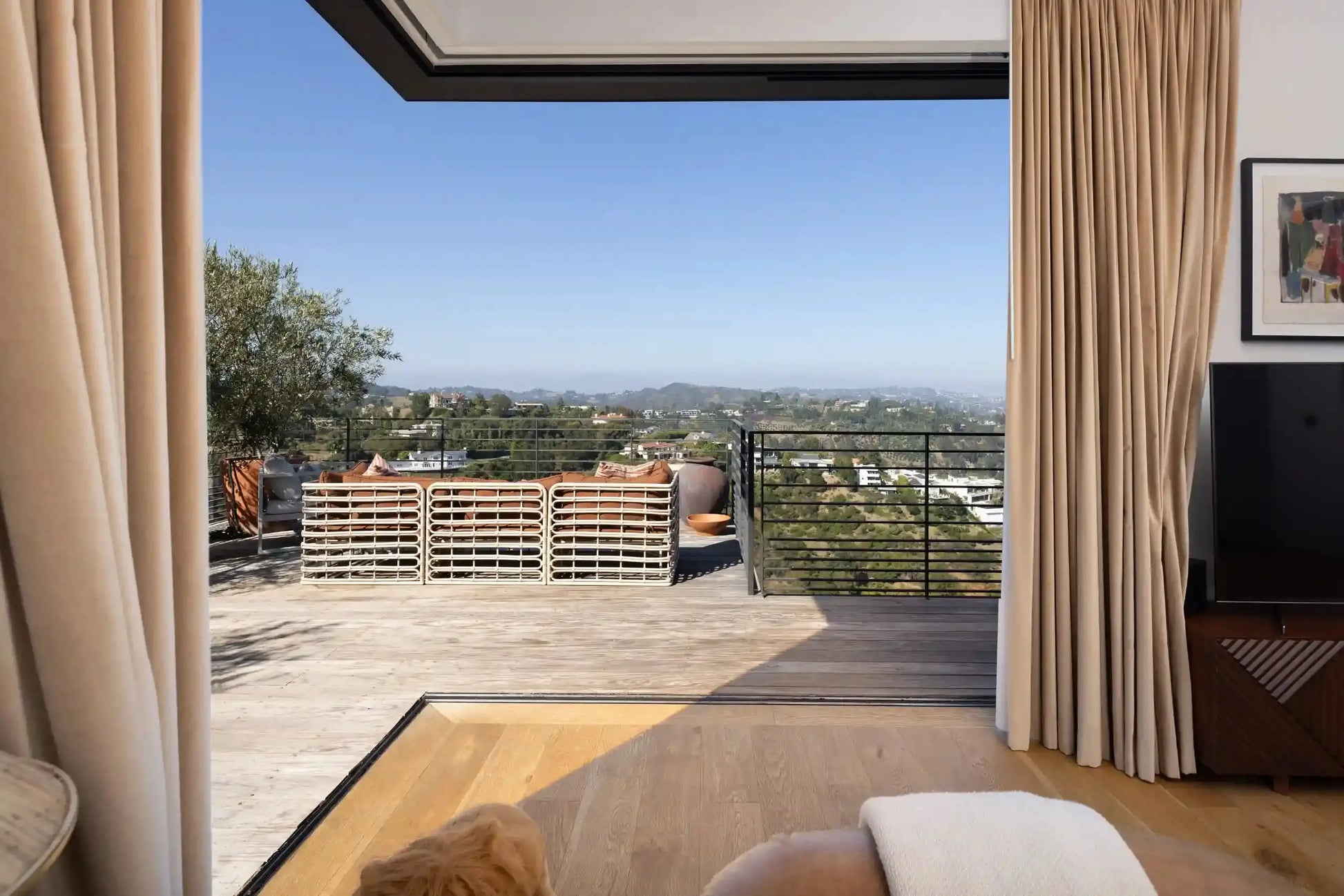 Somera Modern - Luxury Villa for Rent | LA - 2025✨ Vidi Vici Rental