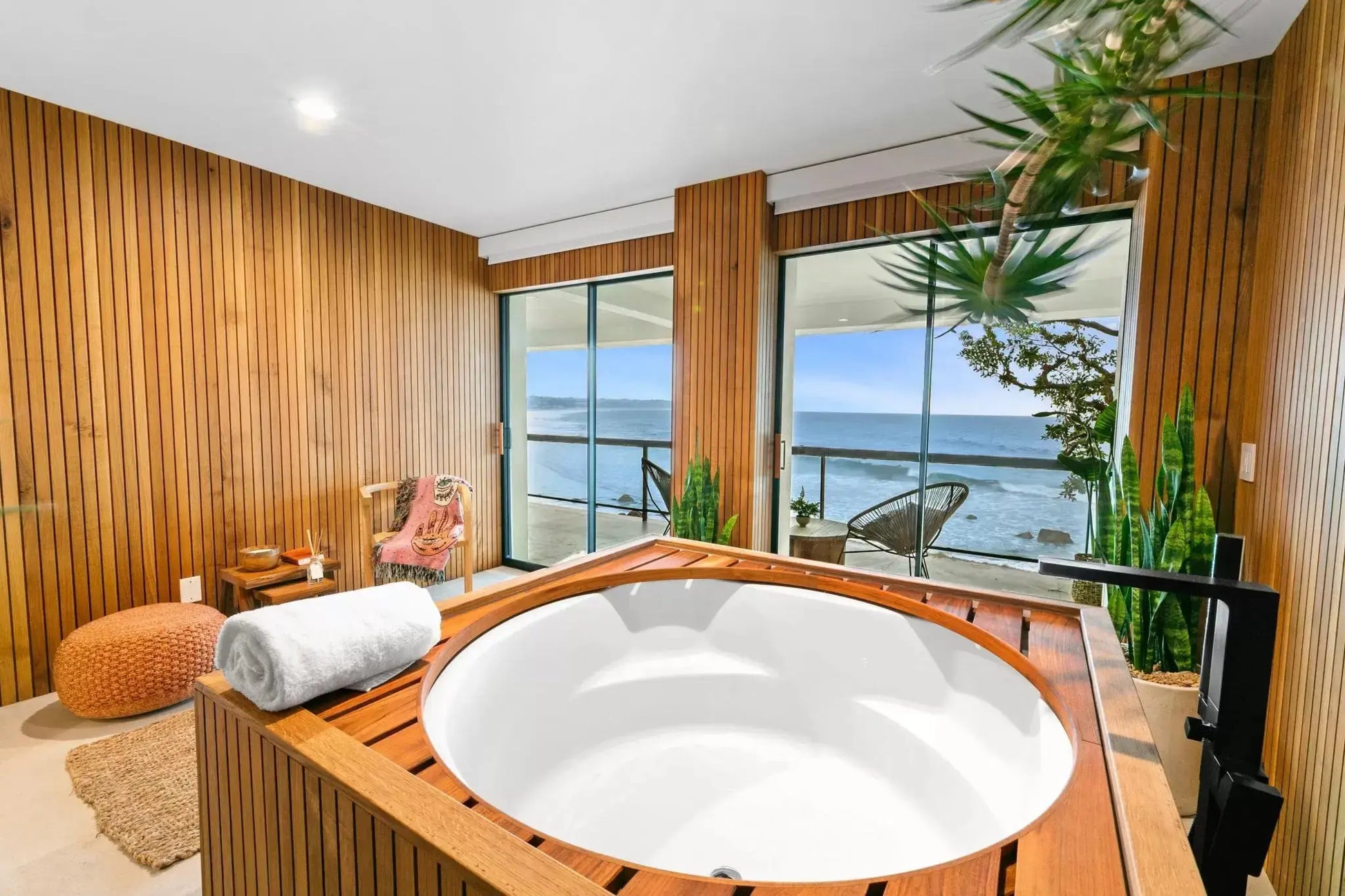 Stevie Cove - Luxury Villa for Rent | LA - 2025✨ Vidi Vici Rental