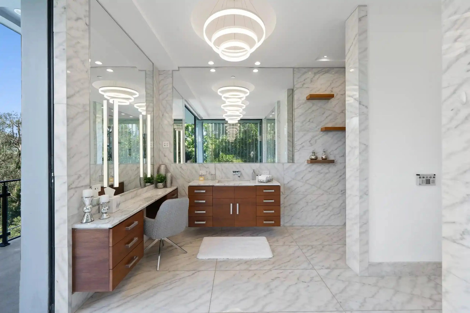 The Edge - Luxury Villa for Rent | LA - 2025✨ Vidi Vici Rental