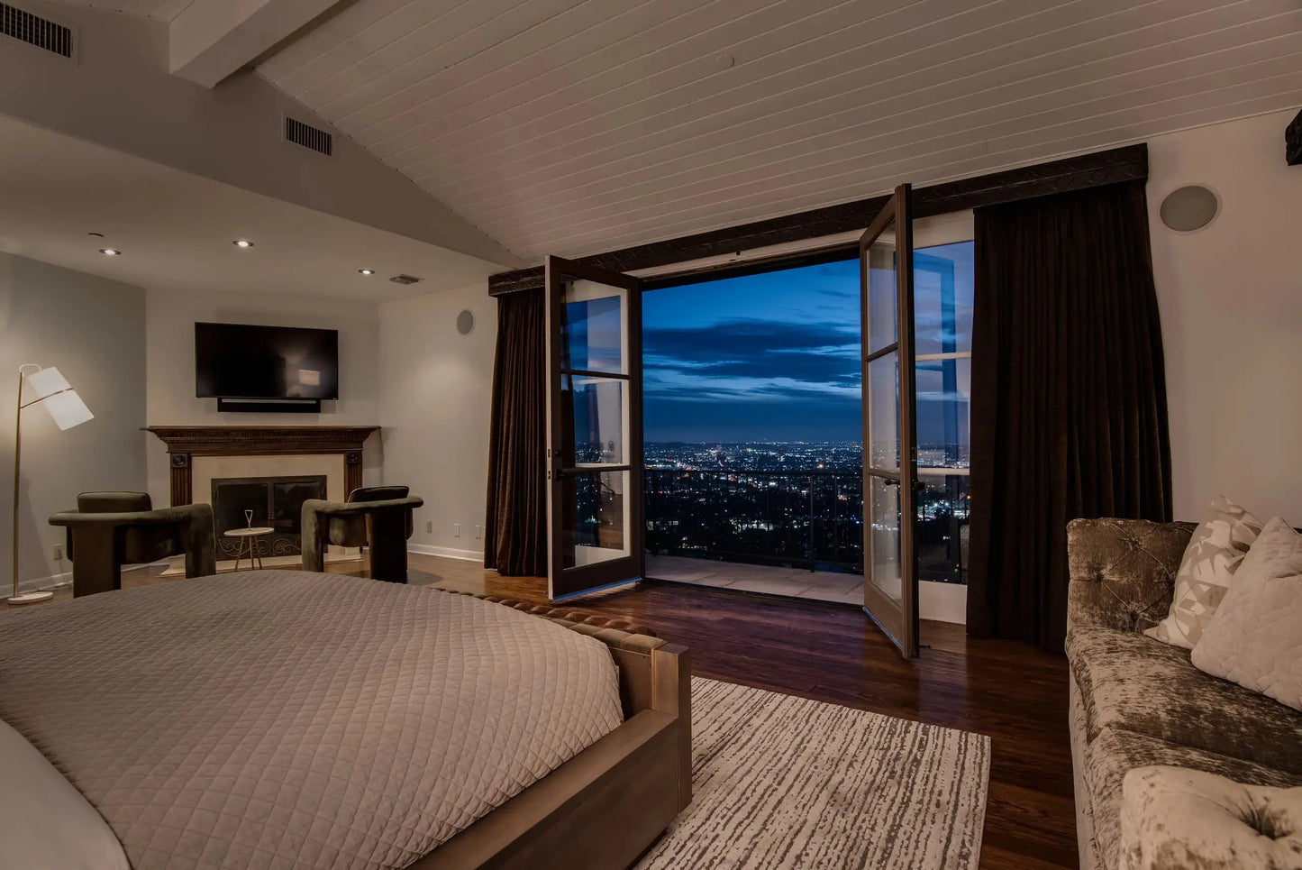 The Hideaway - Luxury Villa for Rent | LA - 2025✨ Vidi Vici Rental