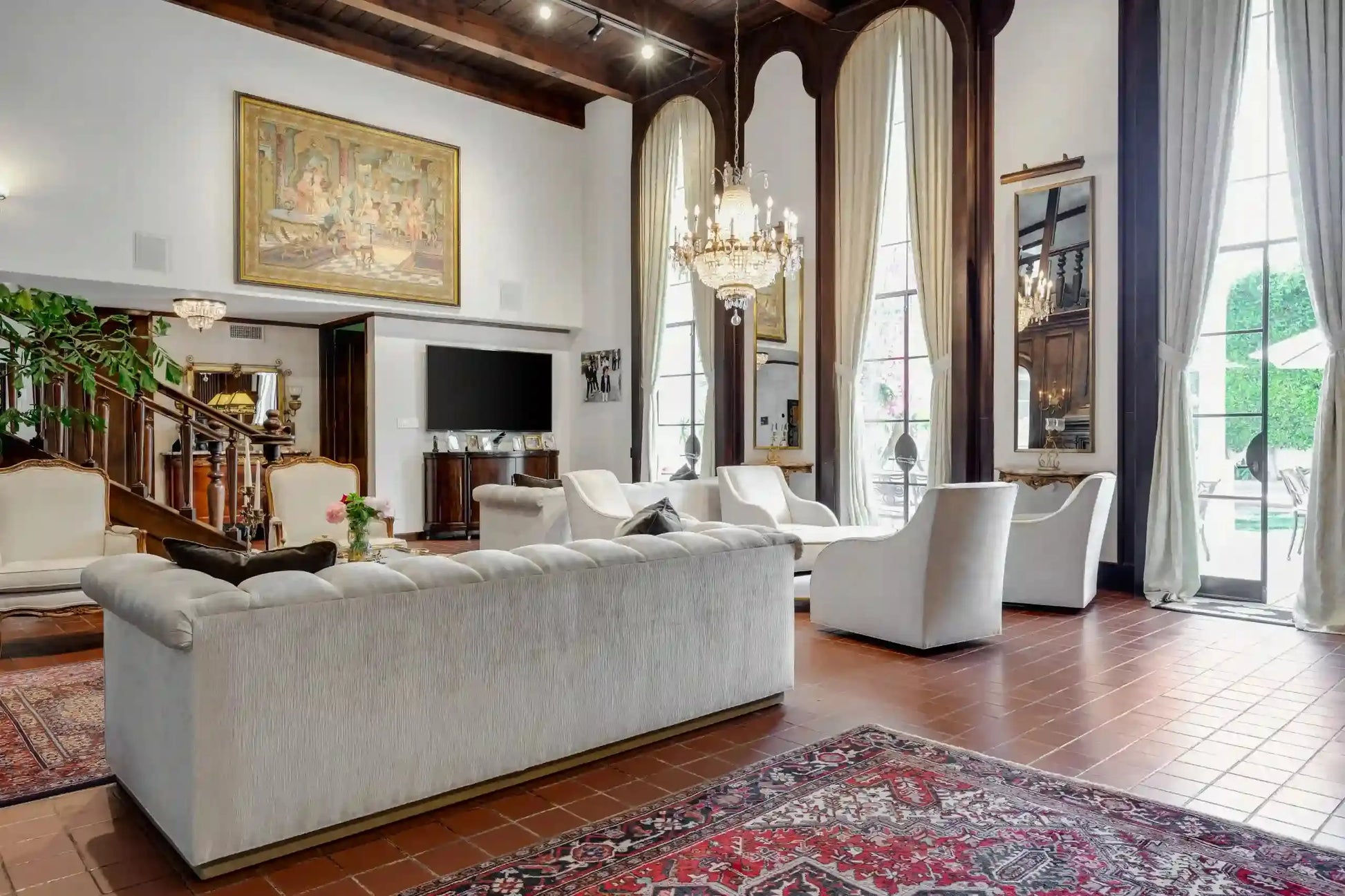 The Monteleone - Luxury Villa for Rent | LA - 2025✨ Vidi Vici Rental