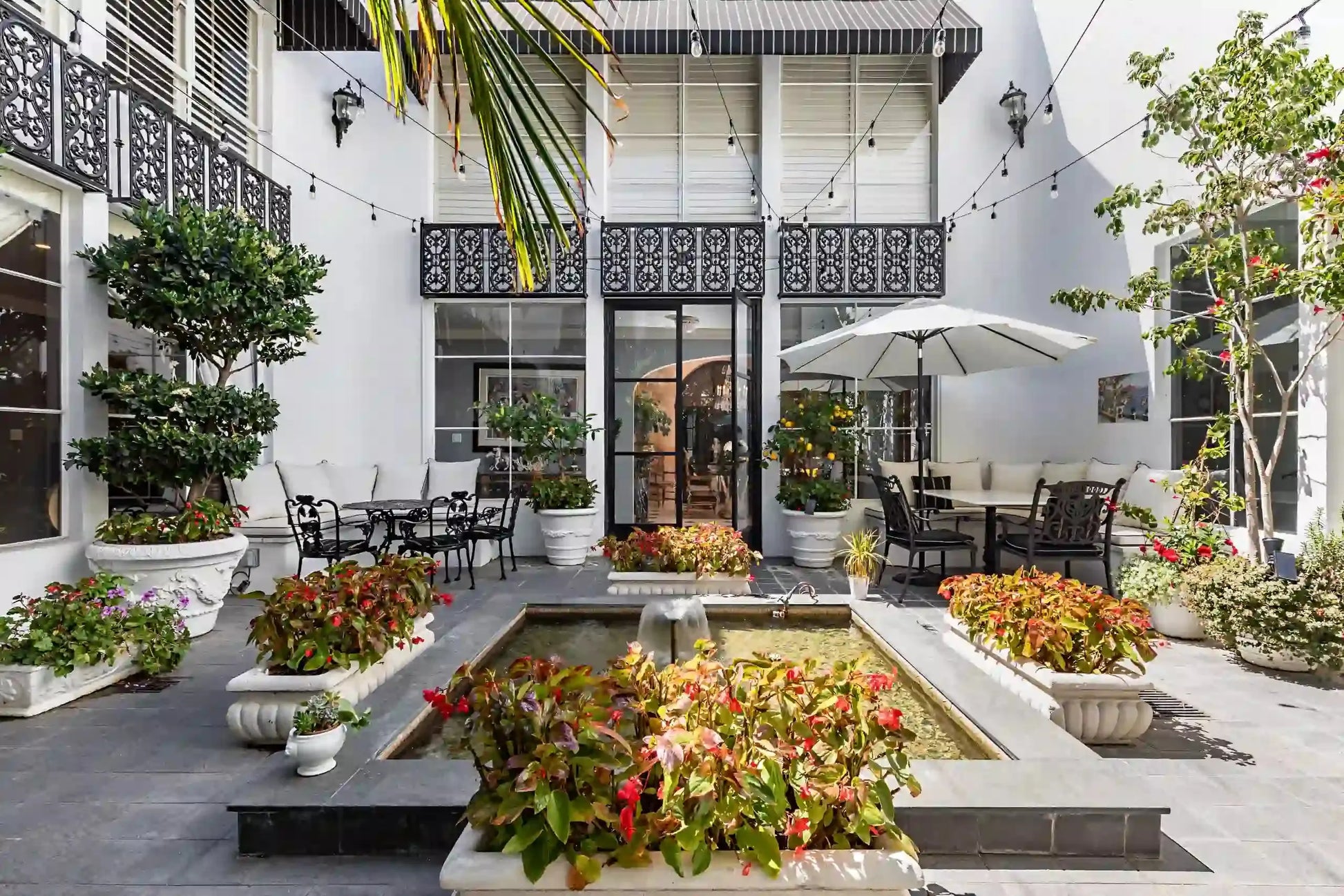 The Monteleone - Luxury Villa for Rent | LA - 2025✨ Vidi Vici Rental