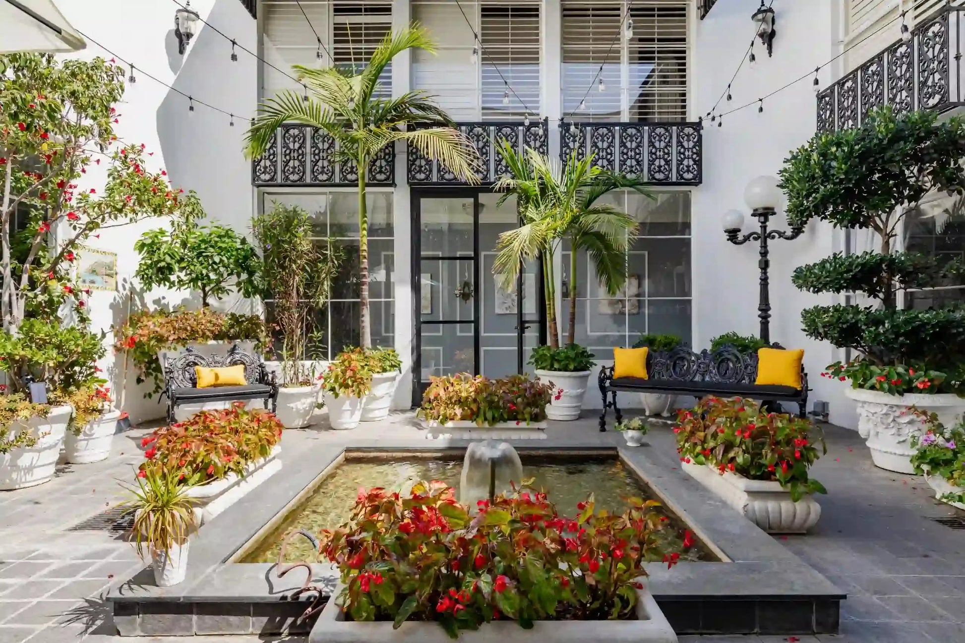 The Monteleone - Luxury Villa for Rent | LA - 2025✨ Vidi Vici Rental