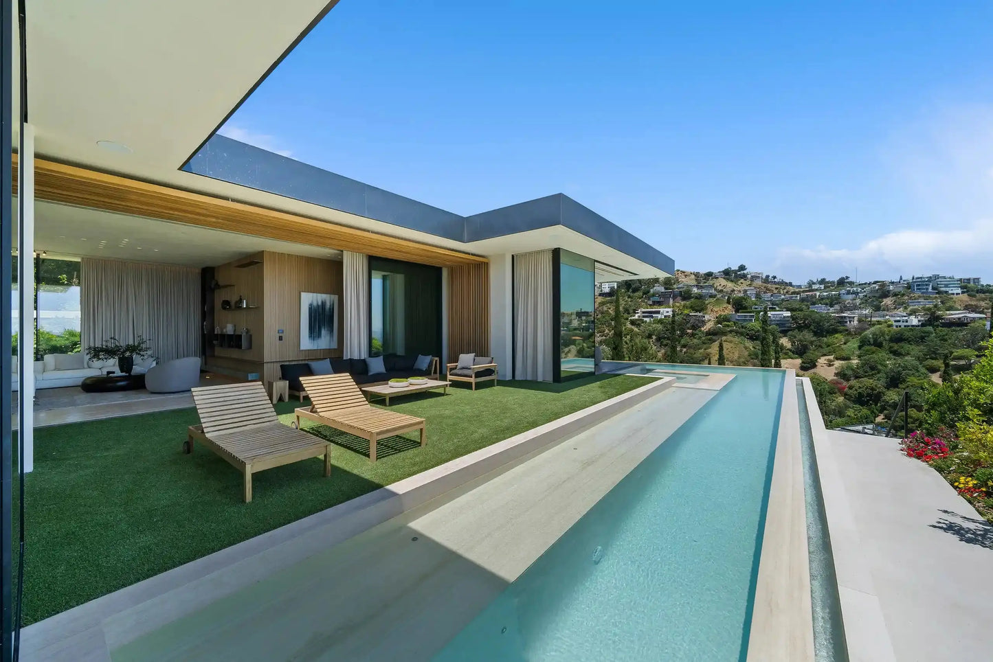 The Onyx - Luxury Villa for Rent | LA - 2025✨ Vidi Vici Rental