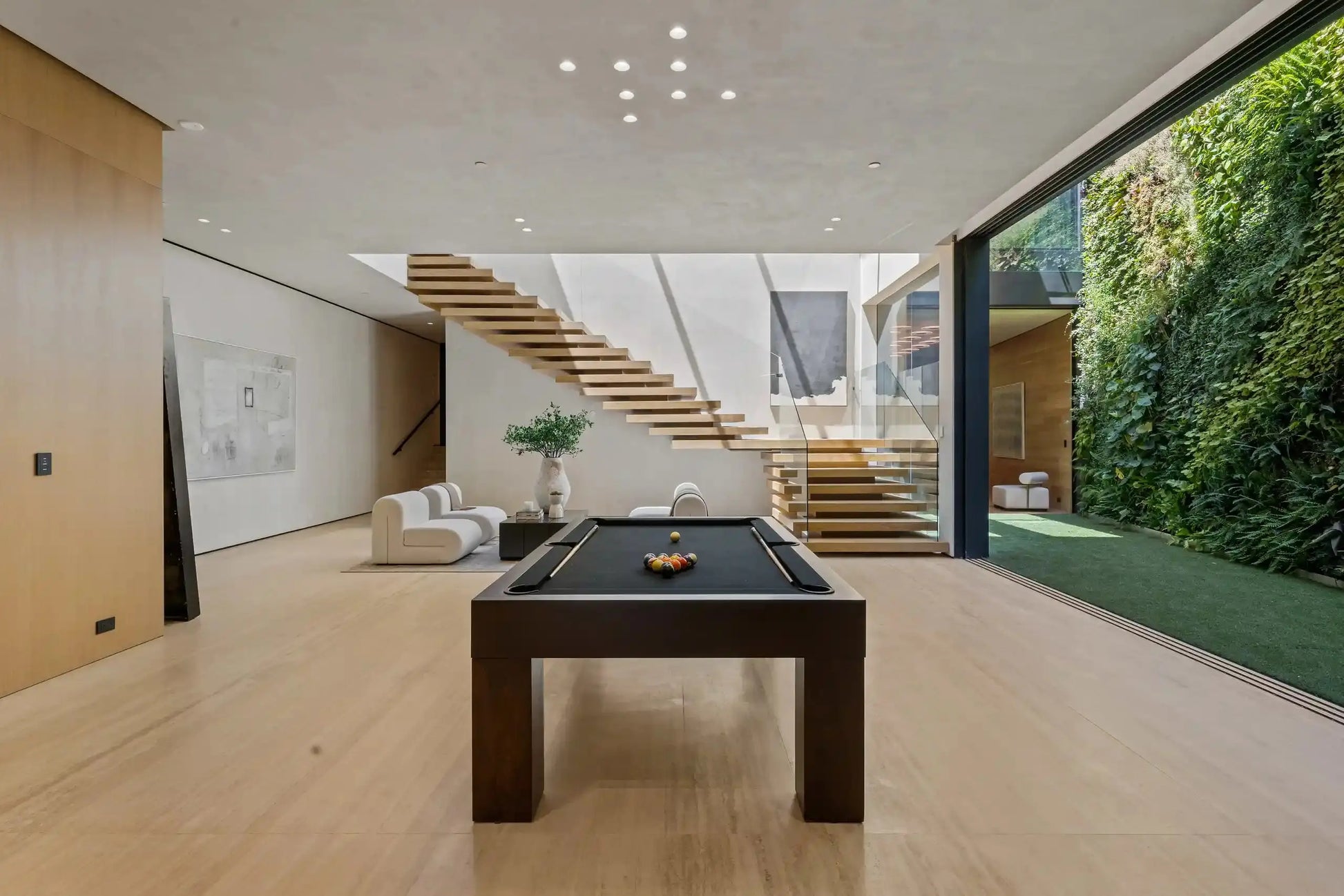 The Onyx - Luxury Villa for Rent | LA - 2025✨ Vidi Vici Rental