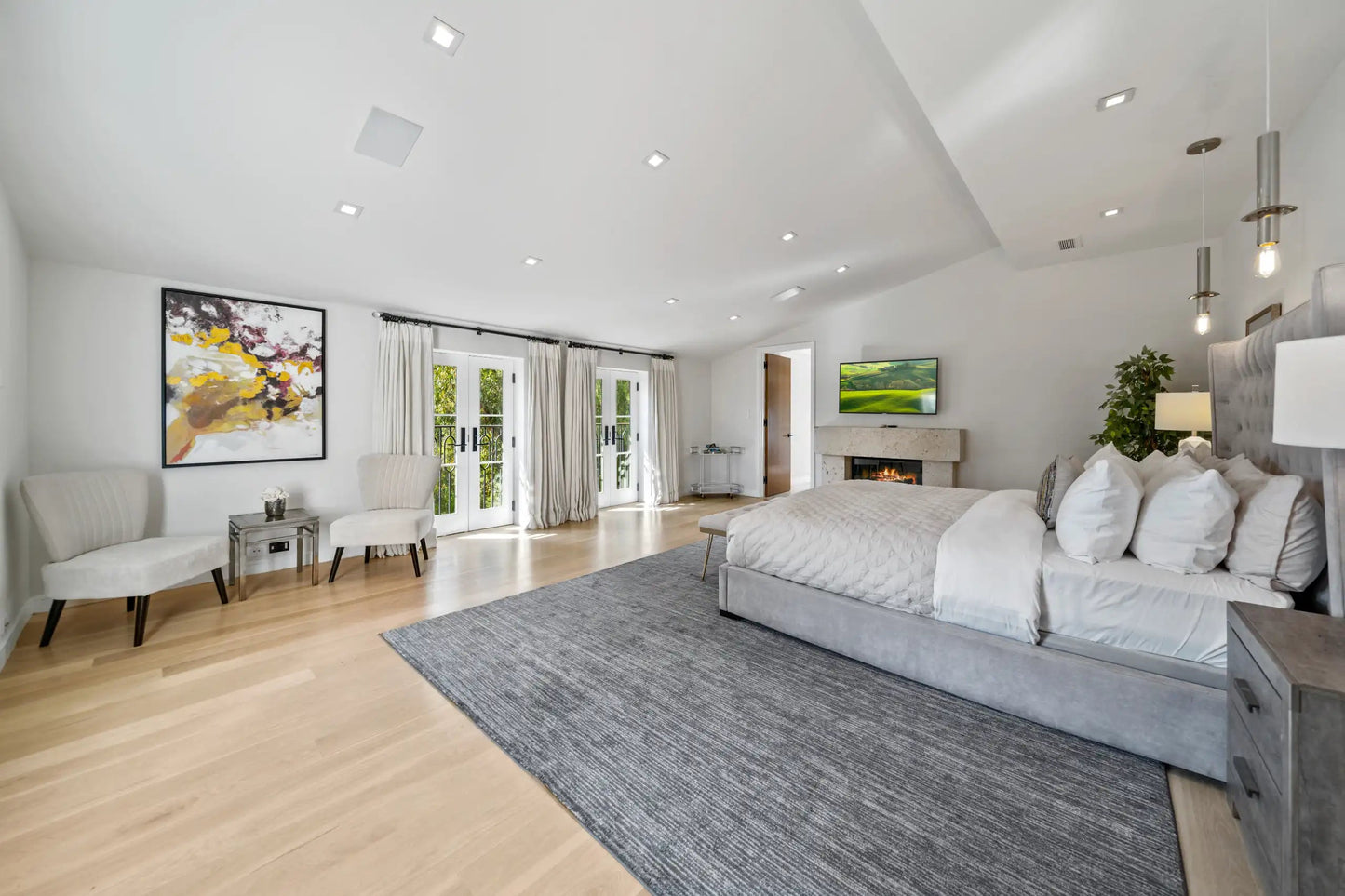 Tower Grande - Luxury Villa for Rent | LA - 2025✨ Vidi Vici Rental