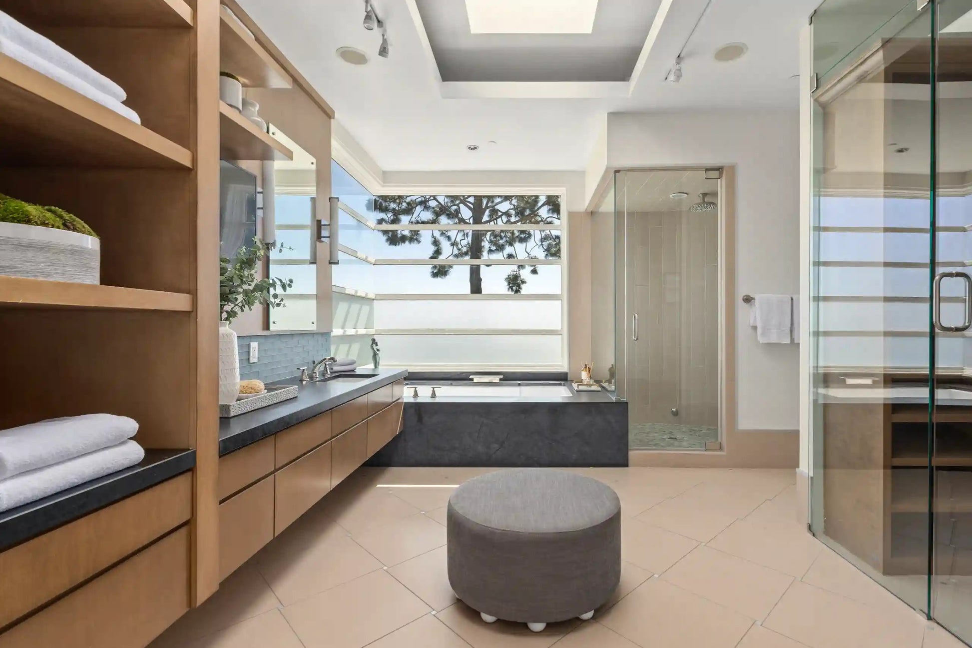 Trousdale Grand - Luxury Villa for Rent | LA - 2025✨ Vidi Vici Rental