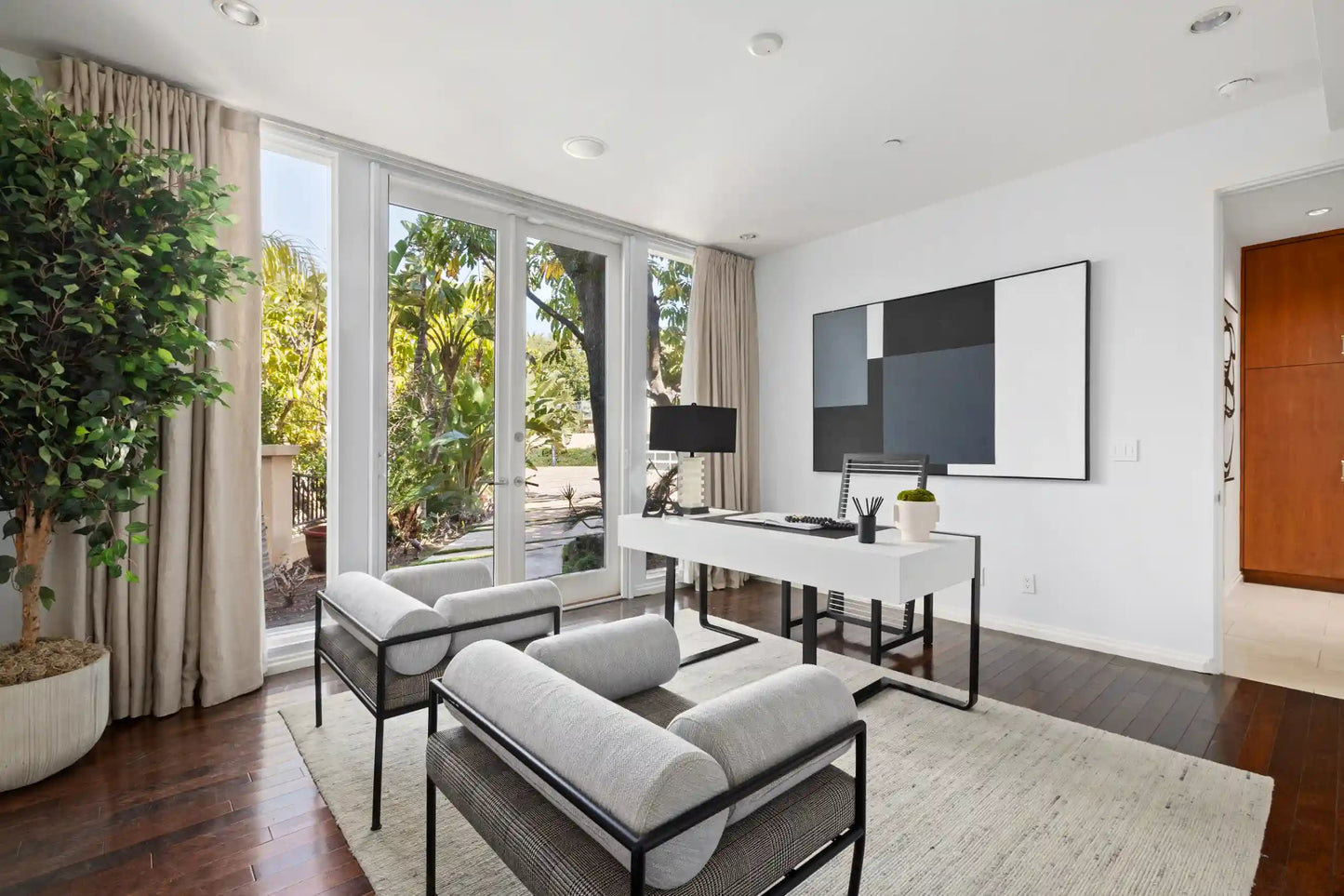 Trousdale Grand - Luxury Villa for Rent | LA - 2025✨ Vidi Vici Rental