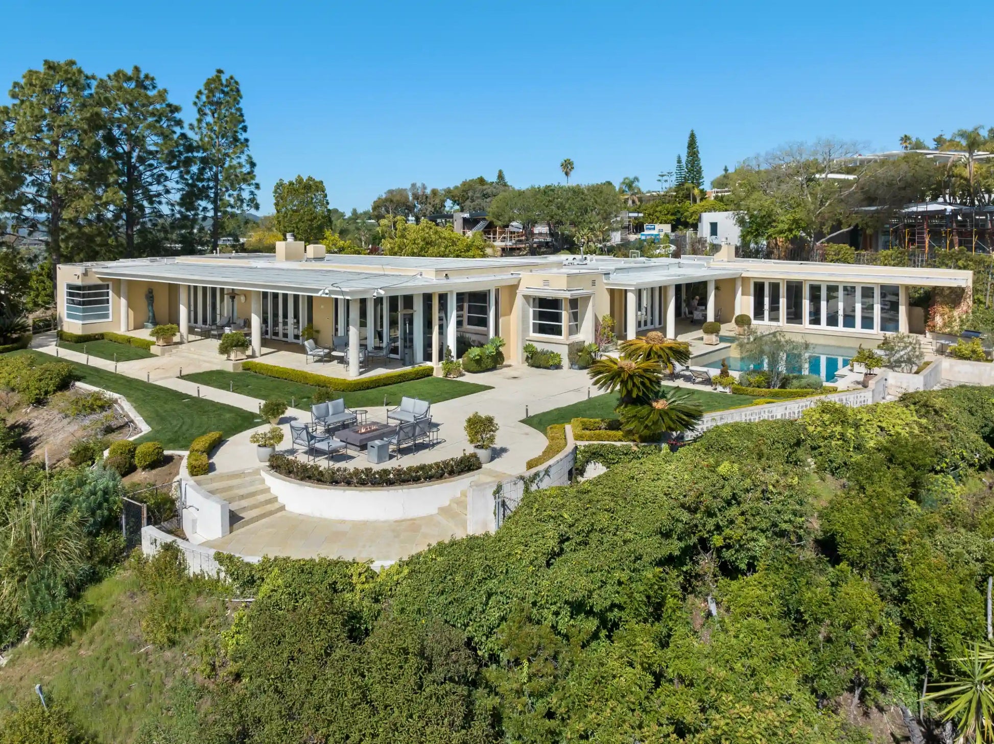 Trousdale Grand - Luxury Villa for Rent | LA - 2025✨ Vidi Vici Rental