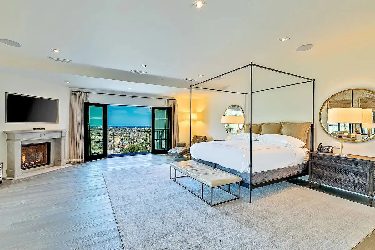 Villa di Lorenzo - Luxury Villa for Rent | LA - 2025✨ Vidi Vici Rental