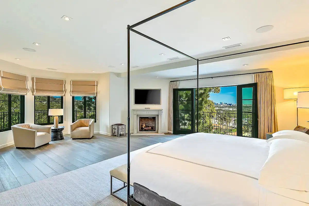 Villa di Lorenzo - Luxury Villa for Rent | LA - 2025✨ Vidi Vici Rental