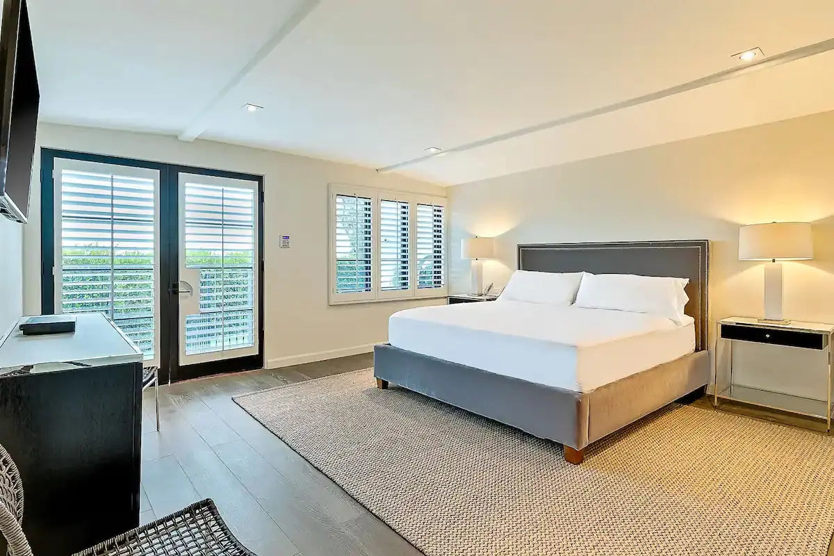 Villa di Lorenzo - Luxury Villa for Rent | LA - 2025✨ Vidi Vici Rental