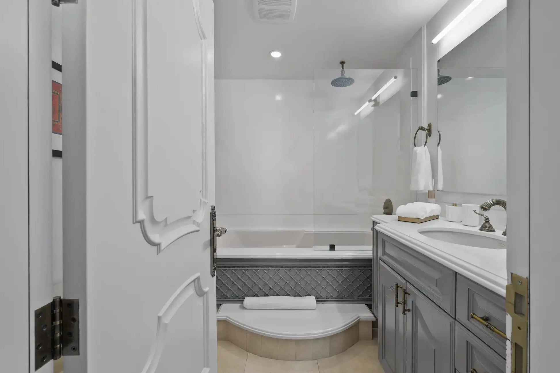 Villa Legende - Luxury Villa for Rent | LA - 2025✨ Vidi Vici Rental