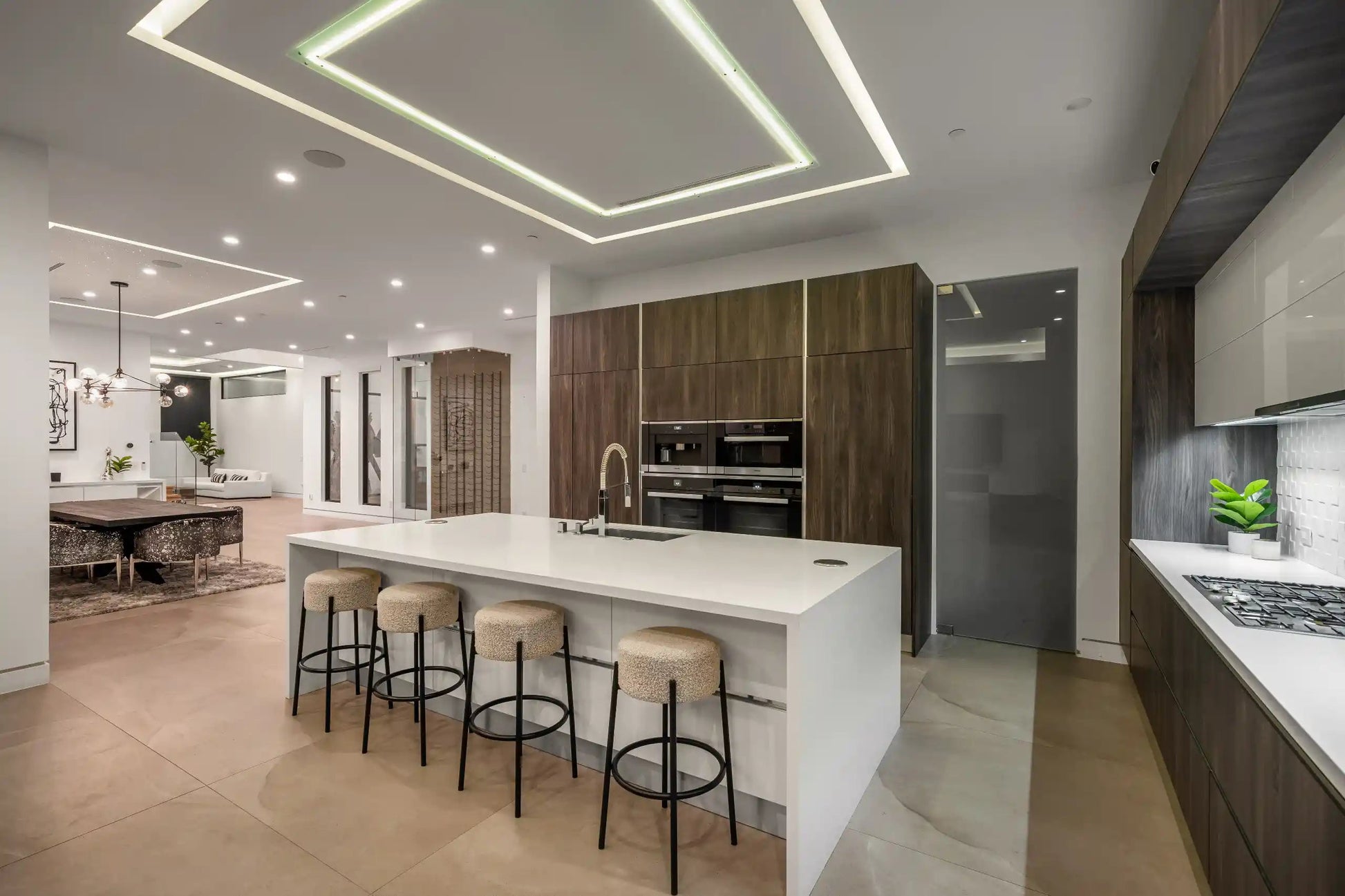 Villa Ostrom - Luxury Villa for Rent | LA - 2025✨ Vidi Vici Rental