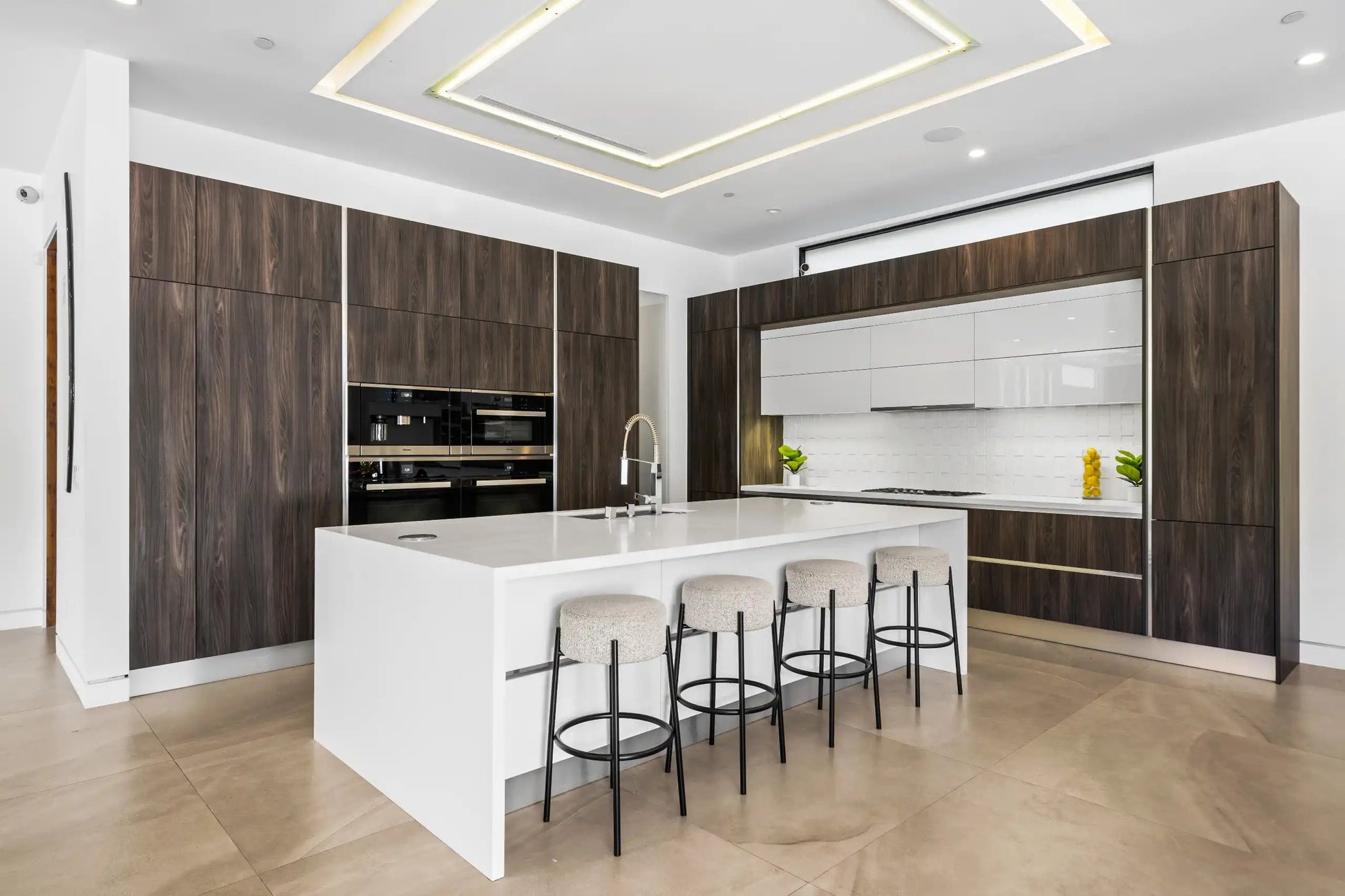 Villa Ostrom - Luxury Villa for Rent | LA - 2025✨ Vidi Vici Rental