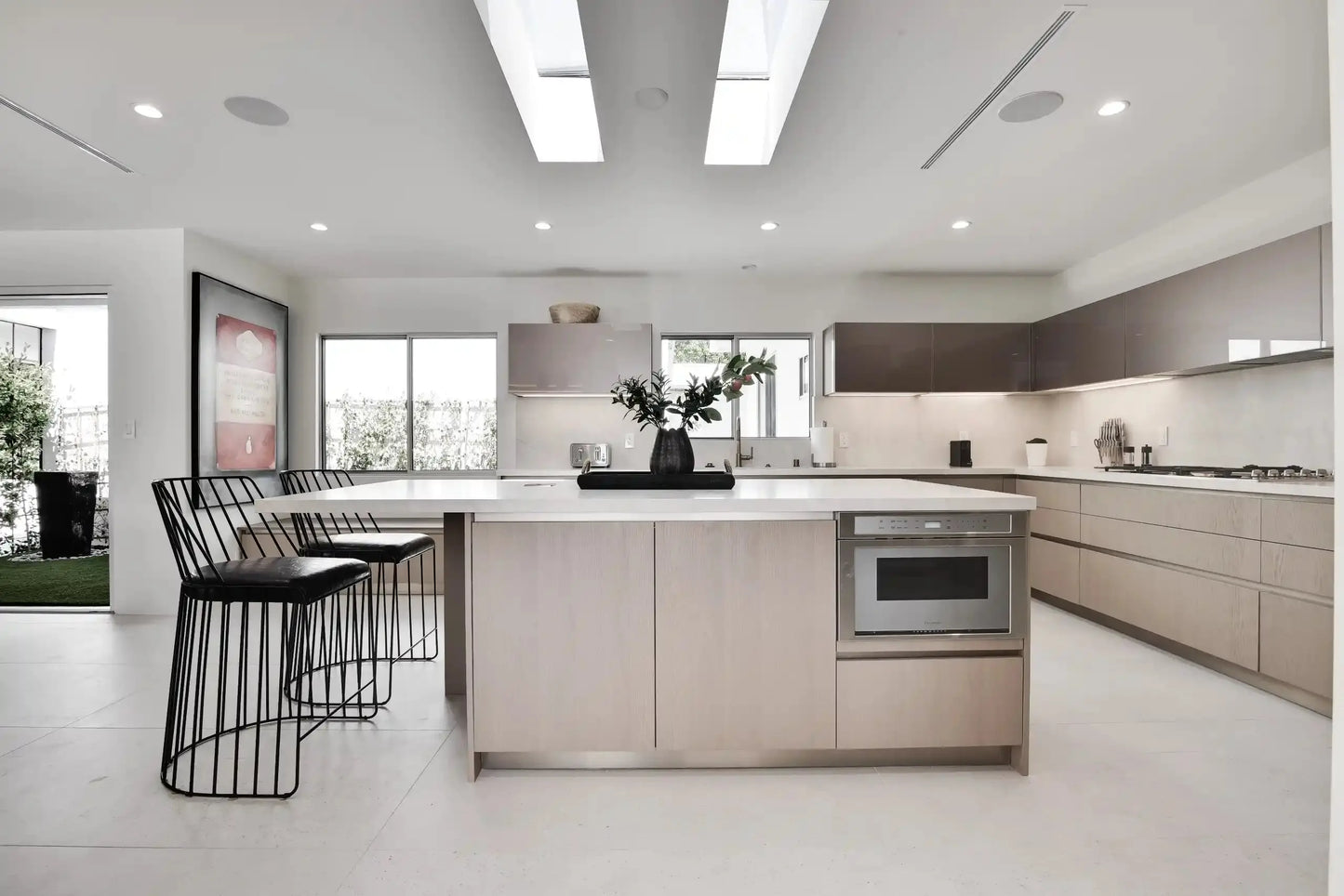 Vista Modern - Luxury Villa for Rent | LA - 2025✨ Vidi Vici Rental