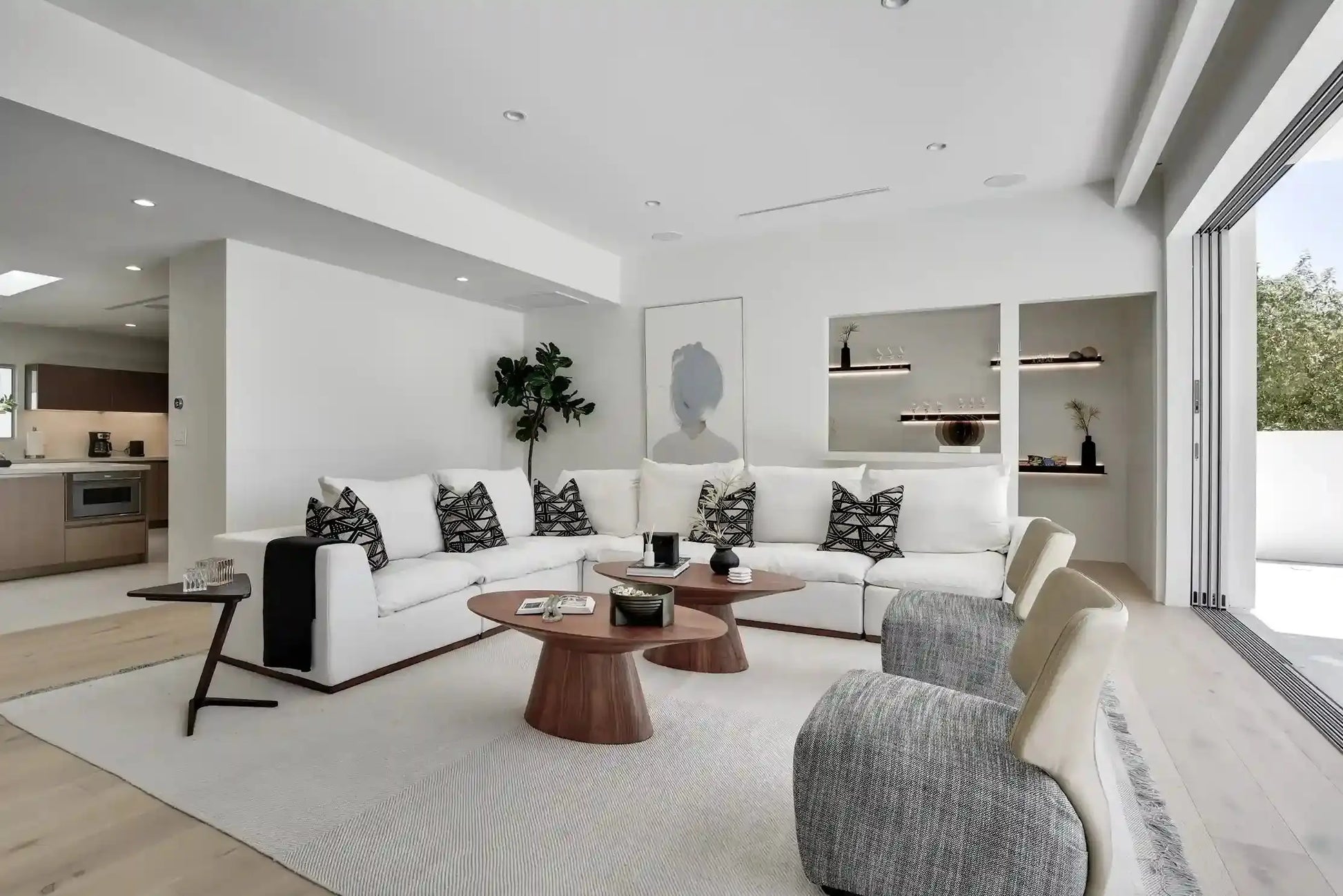 Vista Modern - Luxury Villa for Rent | LA - 2025✨ Vidi Vici Rental