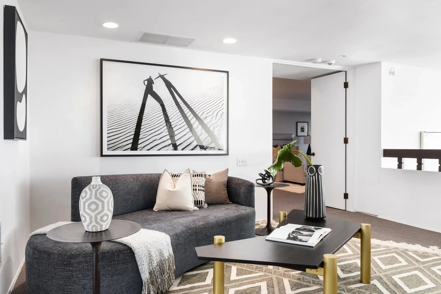 Wallace Tennis Modern - Luxury Villa for Rent | LA - 2025✨ Vidi Vici Rental