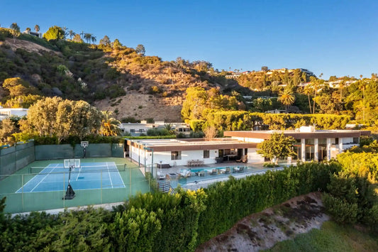 Wallace Tennis Modern - Luxury Villa for Rent | LA - 2025✨ Vidi Vici Rental